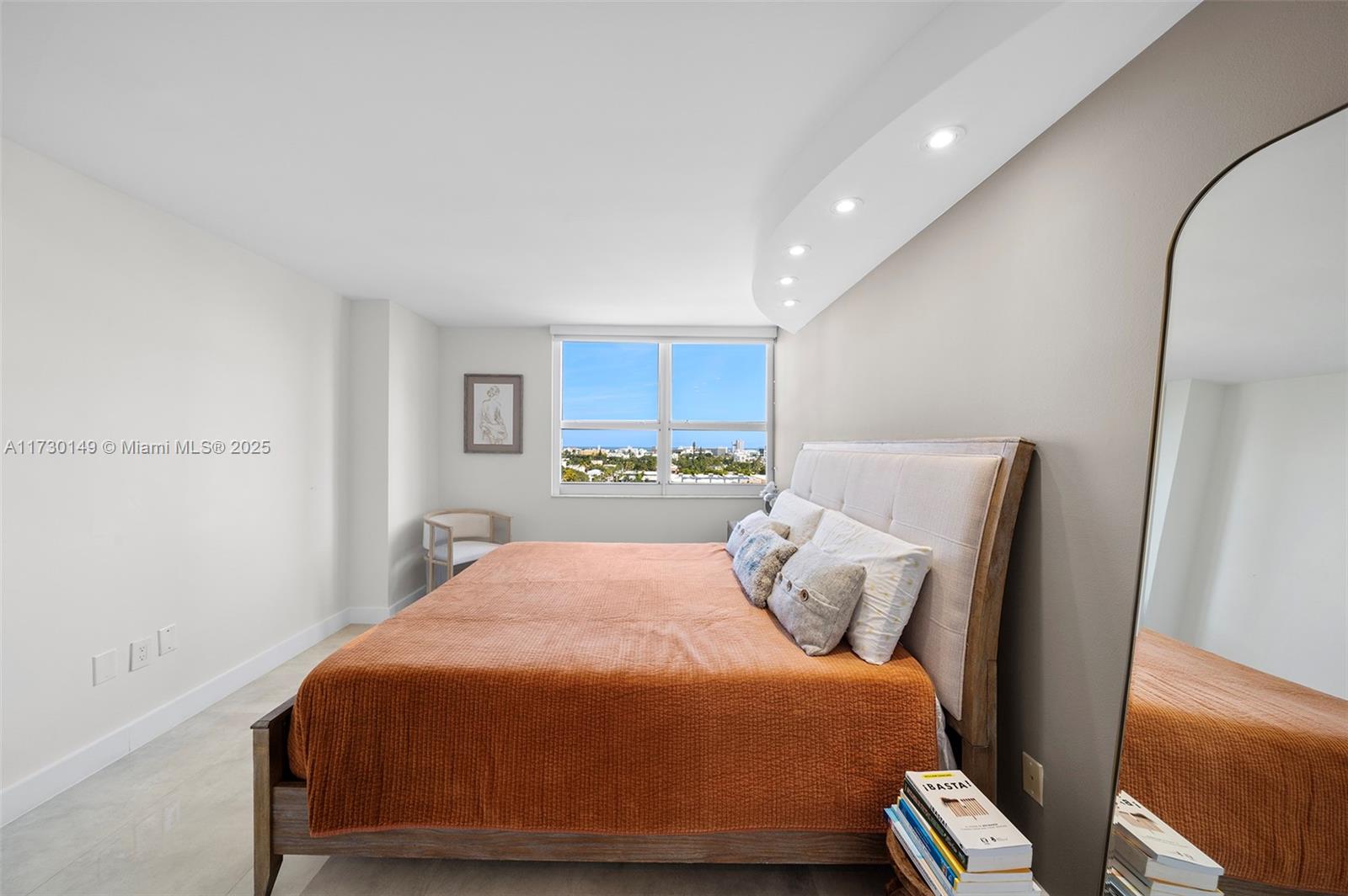 THE FLORIDIAN CONDO - Residential