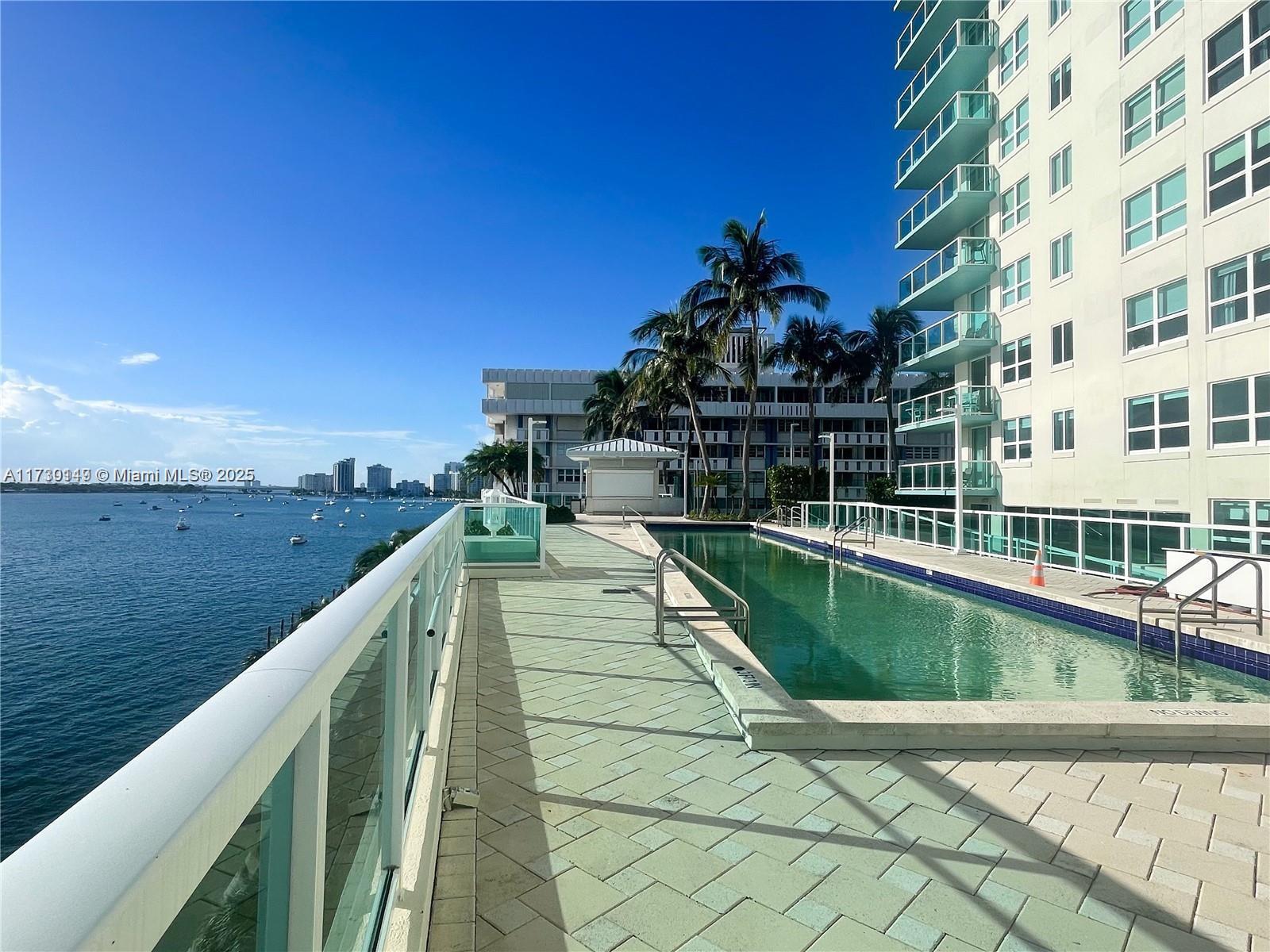 THE FLORIDIAN CONDO - Residential