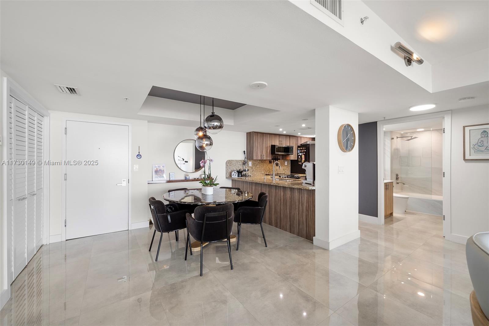 THE FLORIDIAN CONDO - Residential