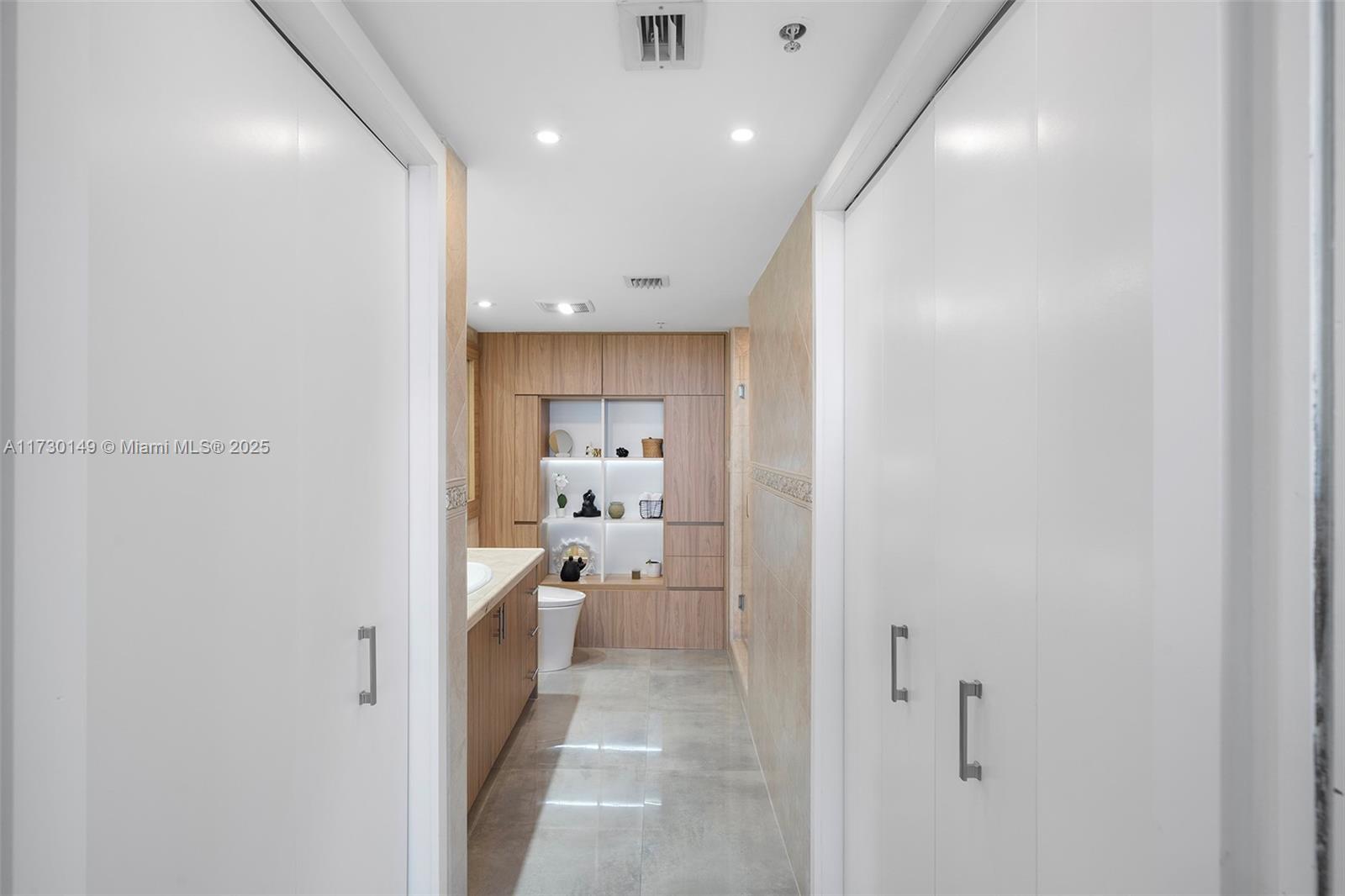 THE FLORIDIAN CONDO - Residential