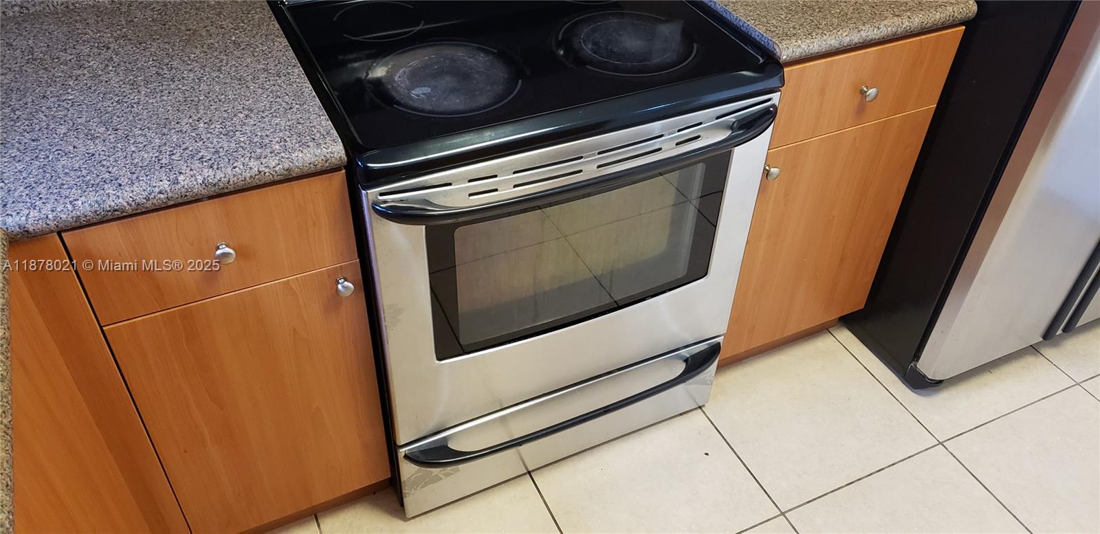 CEDARS WOODS HOMES CONDO - Residential Lease