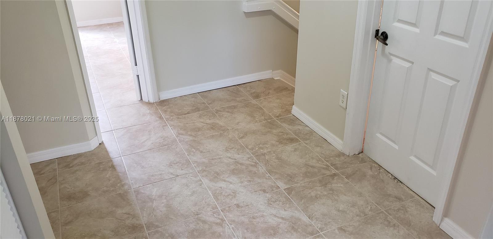 CEDARS WOODS HOMES CONDO - Residential Lease