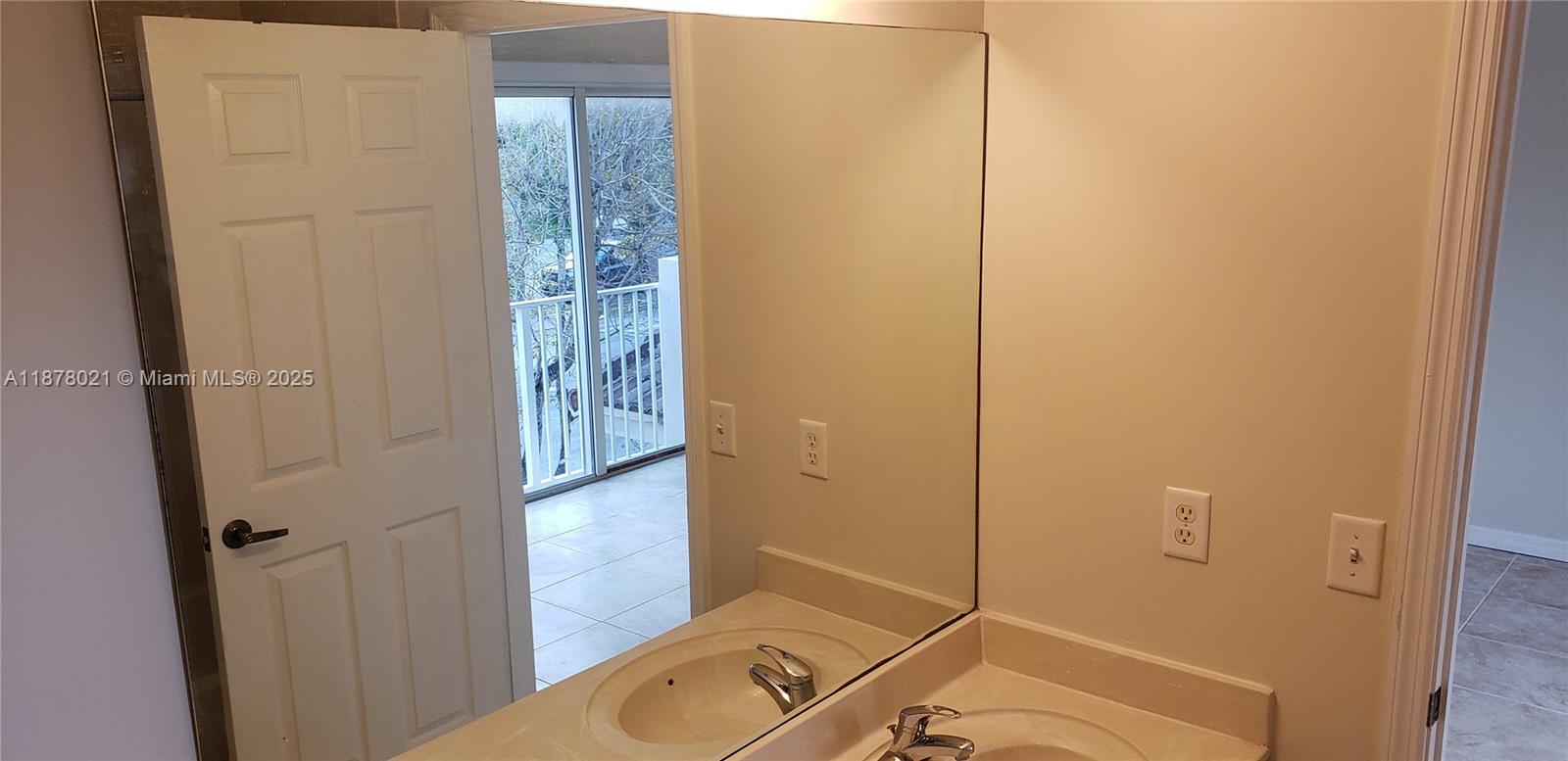 CEDARS WOODS HOMES CONDO - Residential Lease