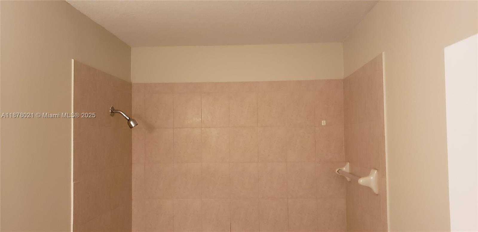 CEDARS WOODS HOMES CONDO - Residential Lease