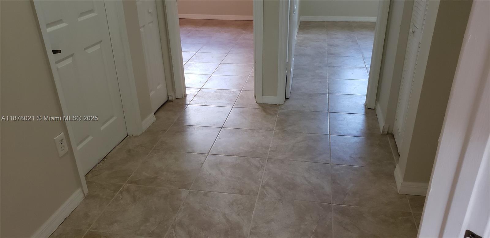 CEDARS WOODS HOMES CONDO - Residential Lease