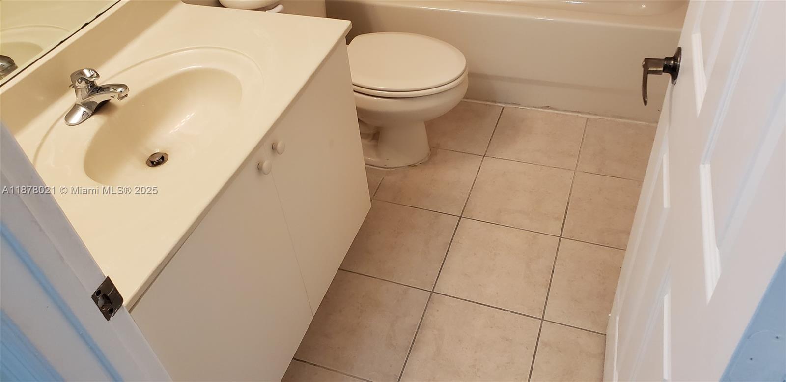 CEDARS WOODS HOMES CONDO - Residential Lease