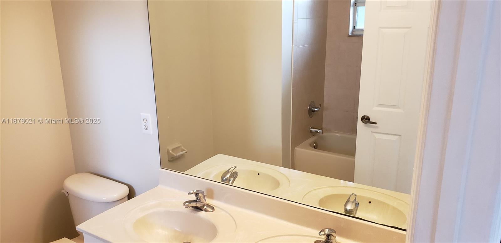 CEDARS WOODS HOMES CONDO - Residential Lease