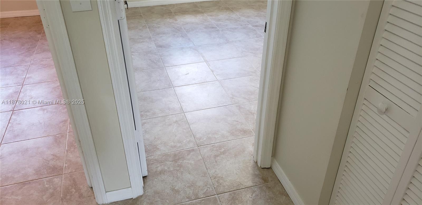 CEDARS WOODS HOMES CONDO - Residential Lease