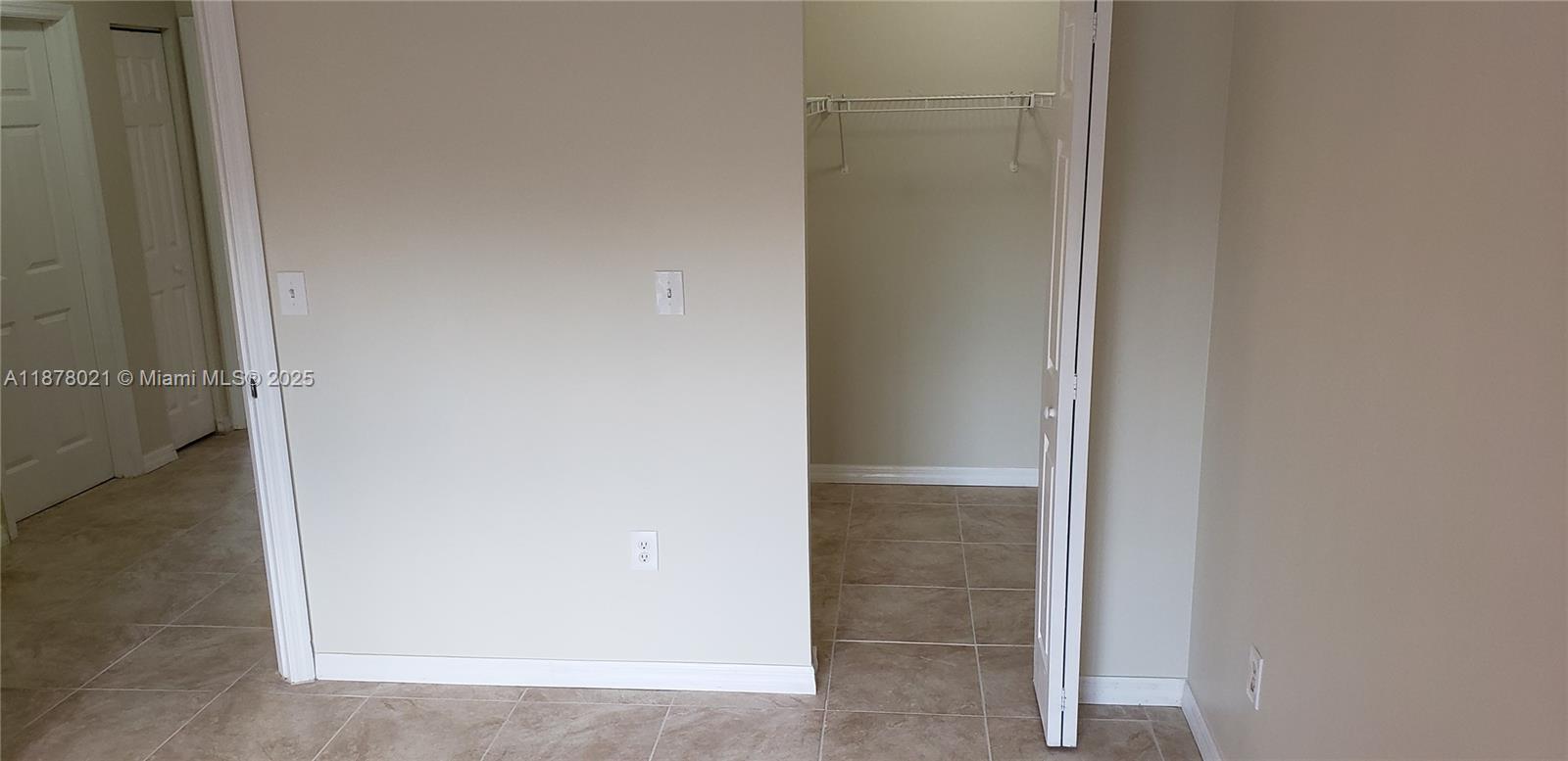 CEDARS WOODS HOMES CONDO - Residential Lease