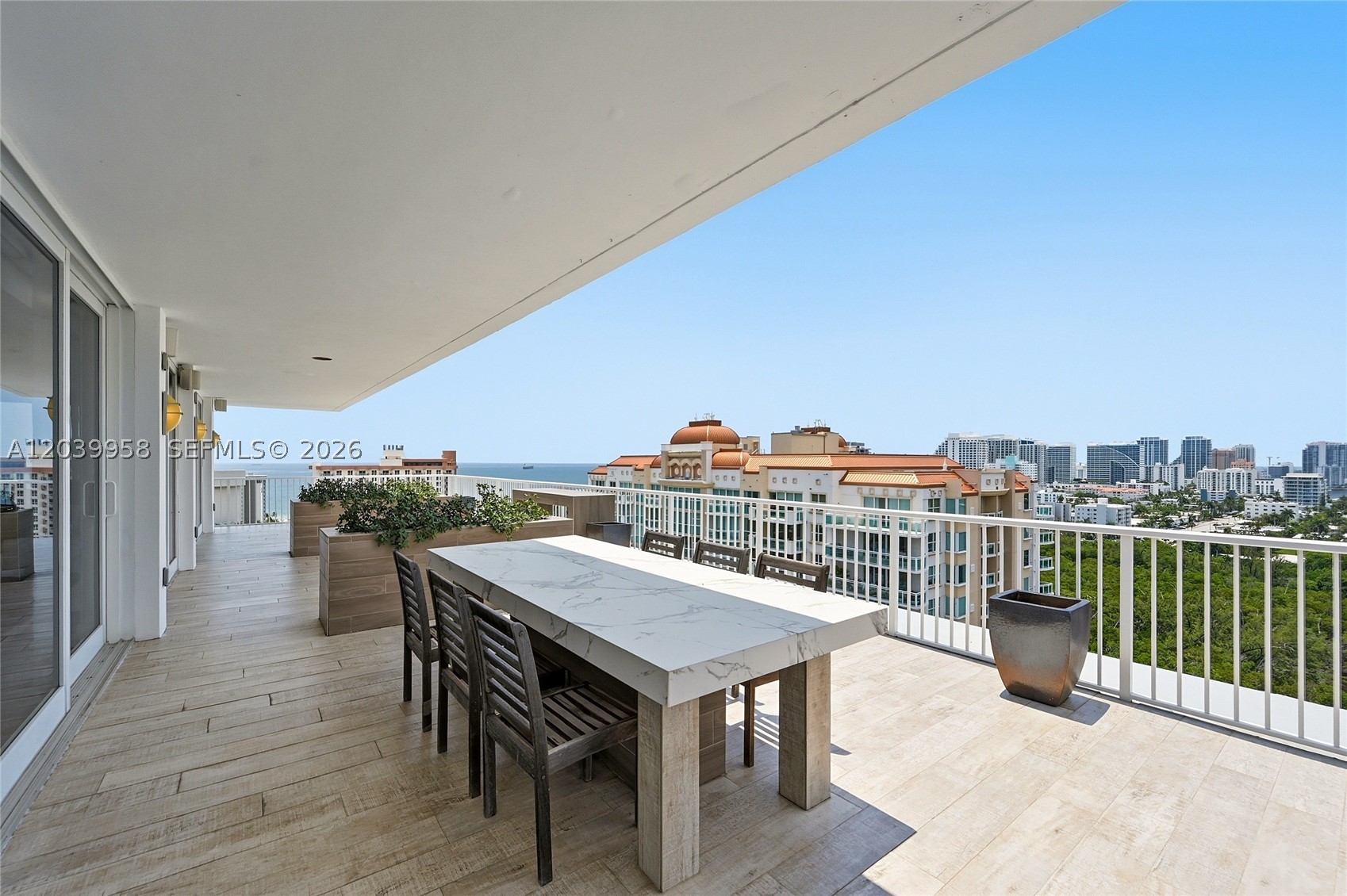 SUNRISE EAST CONDO - Residential