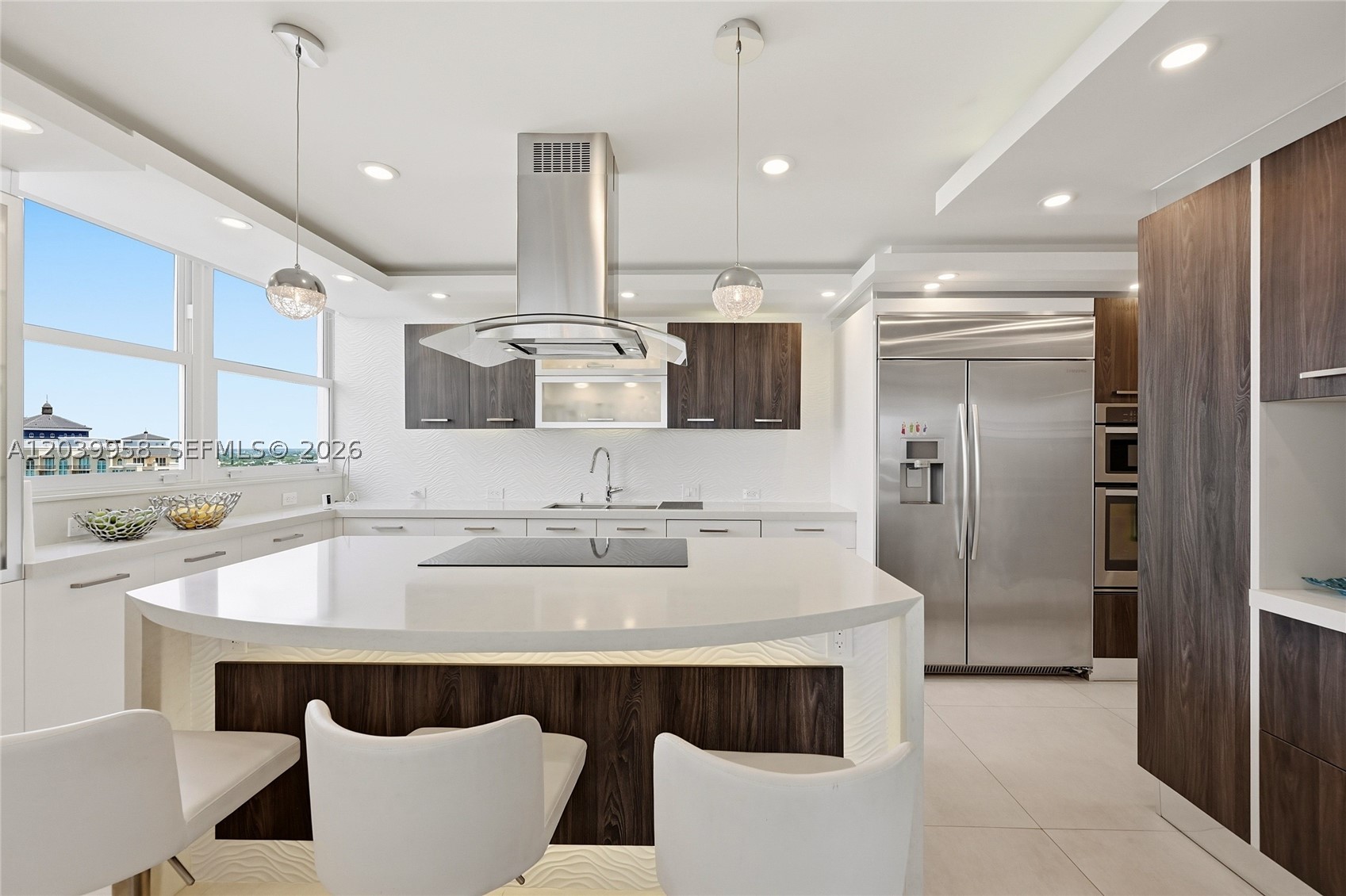 SUNRISE EAST CONDO - Residential