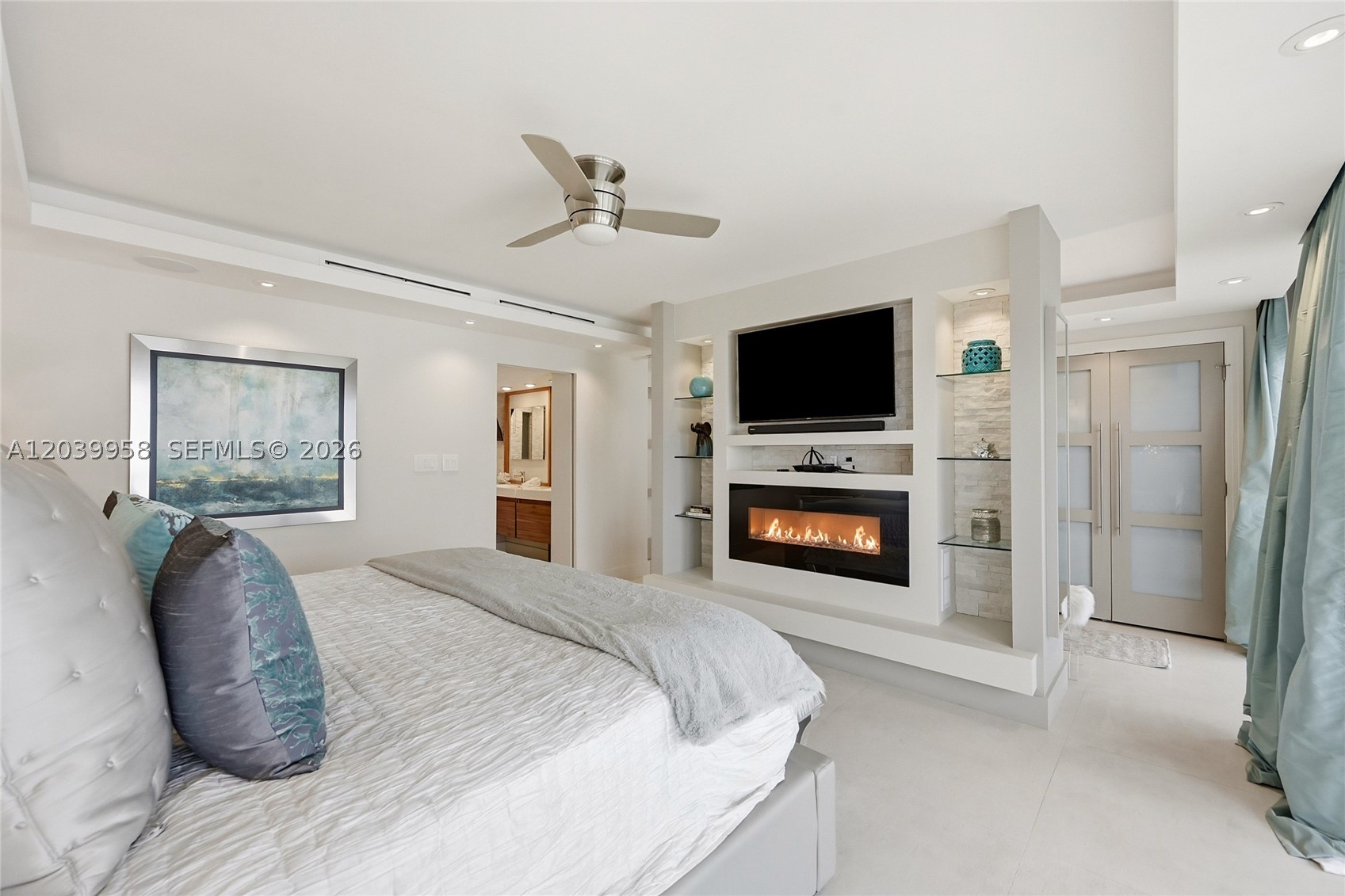 SUNRISE EAST CONDO - Residential