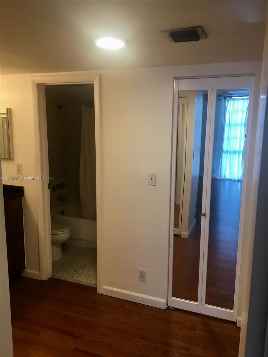 BRAVURA II CONDO - Residential