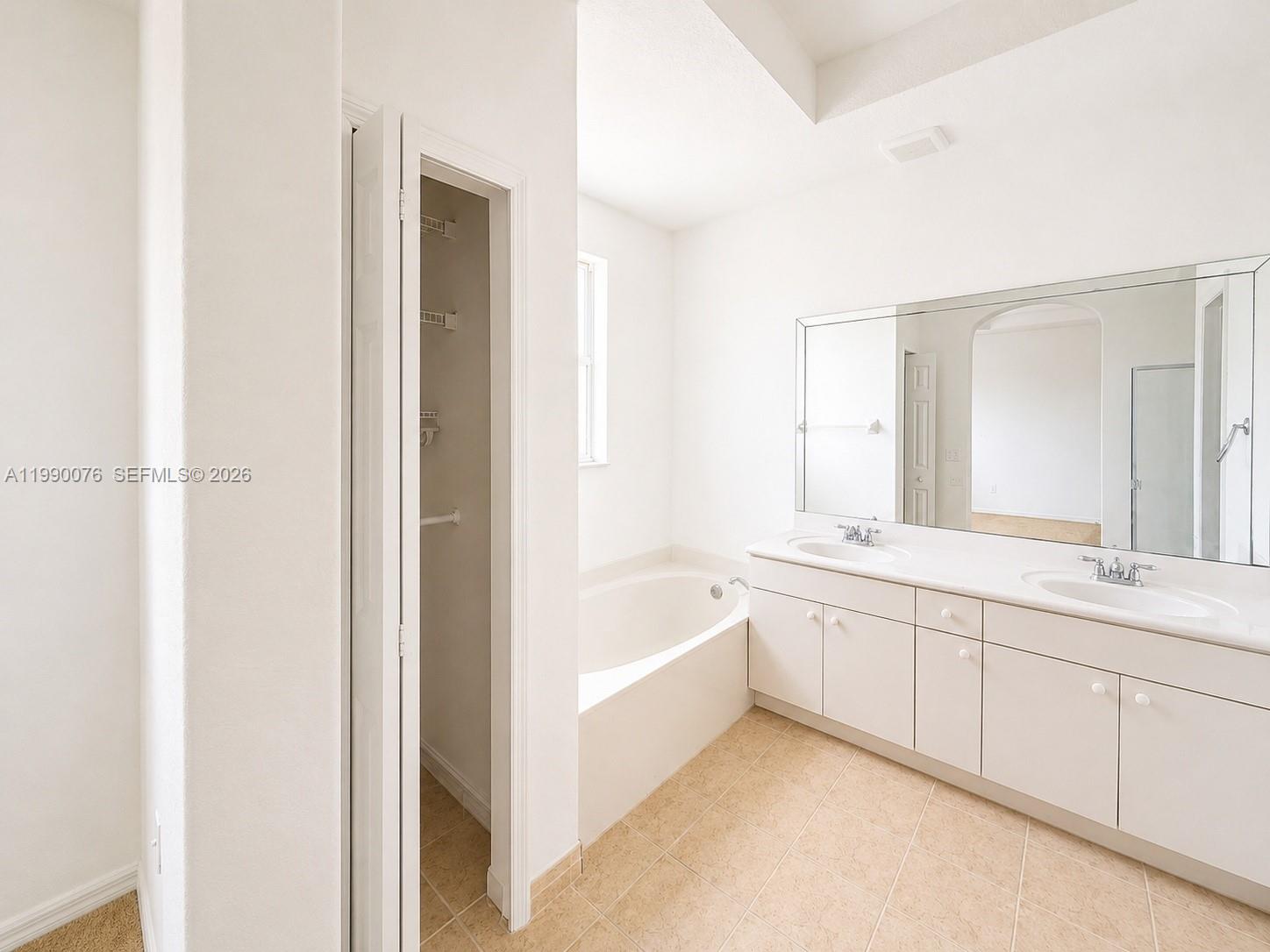 KENDALLAND - Residential