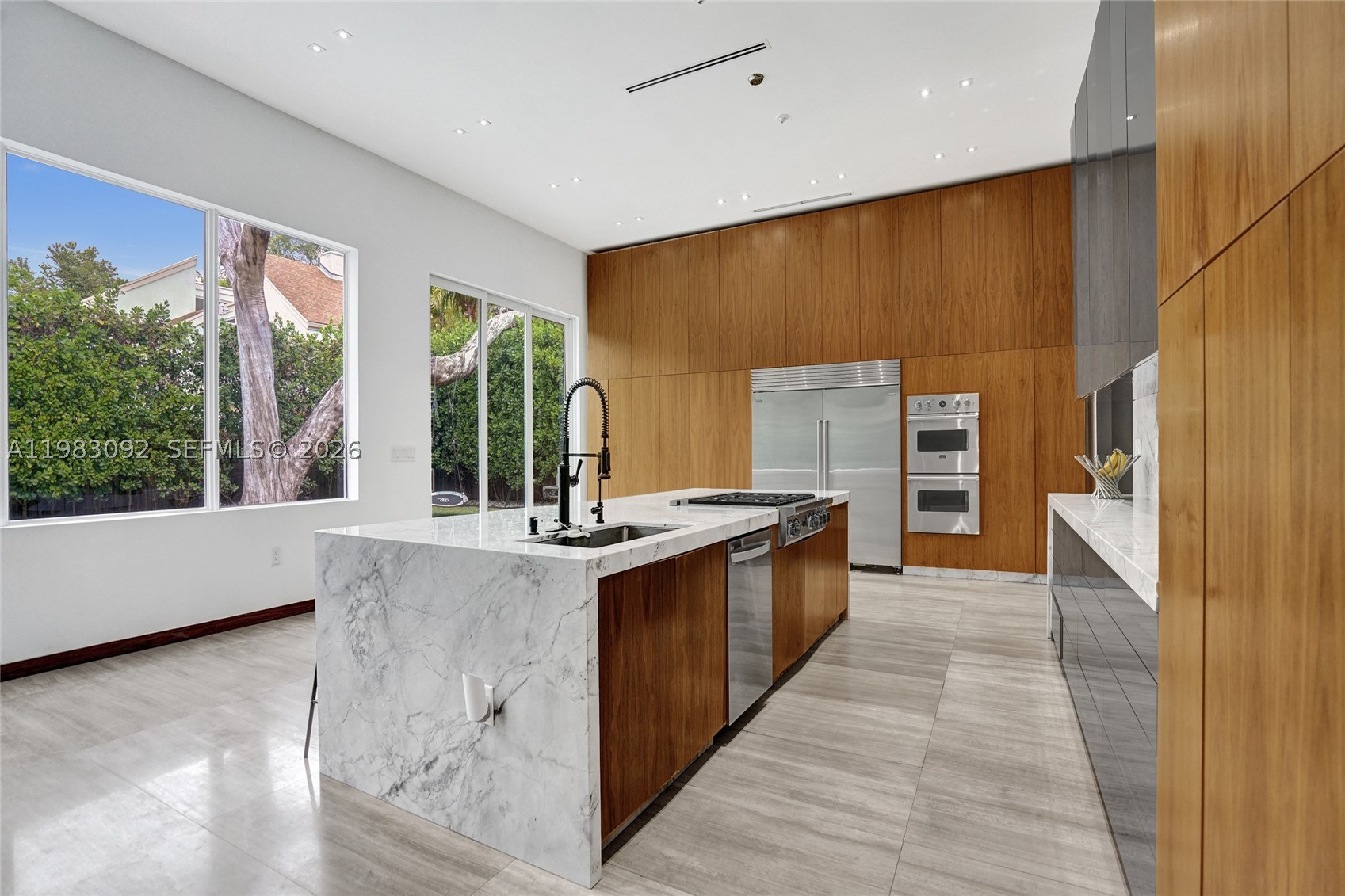 OAK HAMMOCK ESTATES - Residential