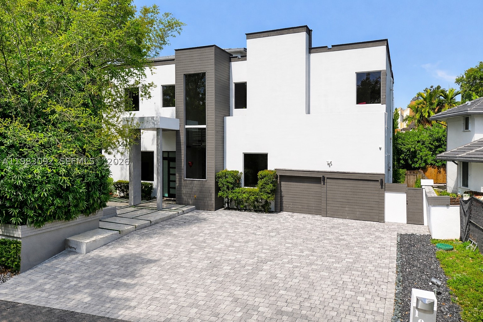 OAK HAMMOCK ESTATES - Residential