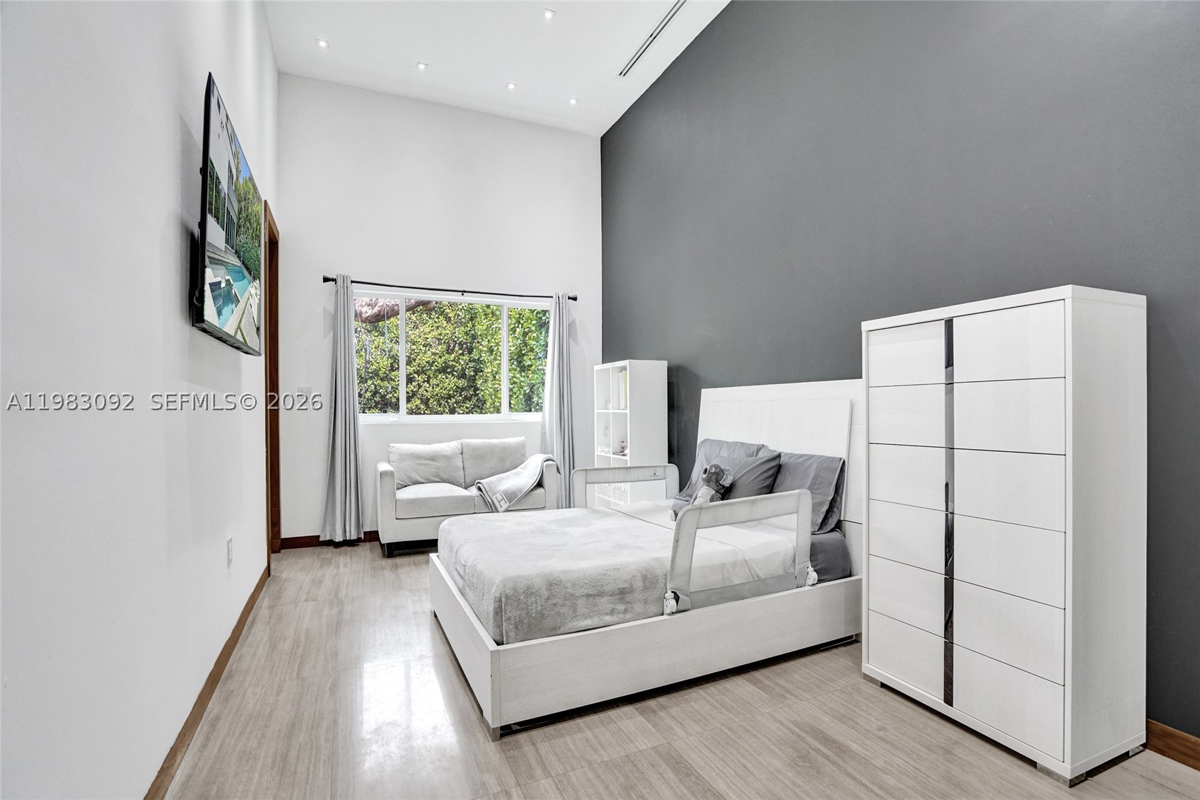 OAK HAMMOCK ESTATES - Residential