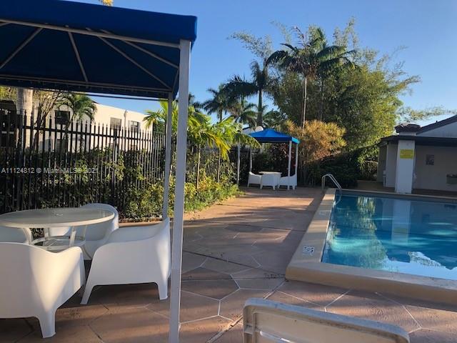 BLEAU FONTAINE CONDO #ONE - Residential Lease
