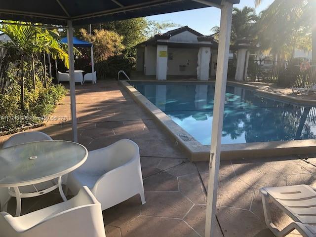 BLEAU FONTAINE CONDO #ONE - Residential Lease