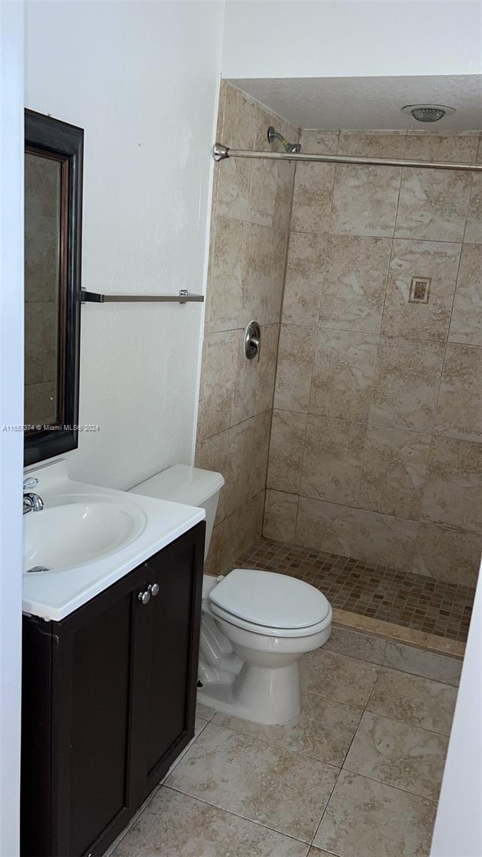 OCEAN BLVD ESTATES SEC A - Residential Lease