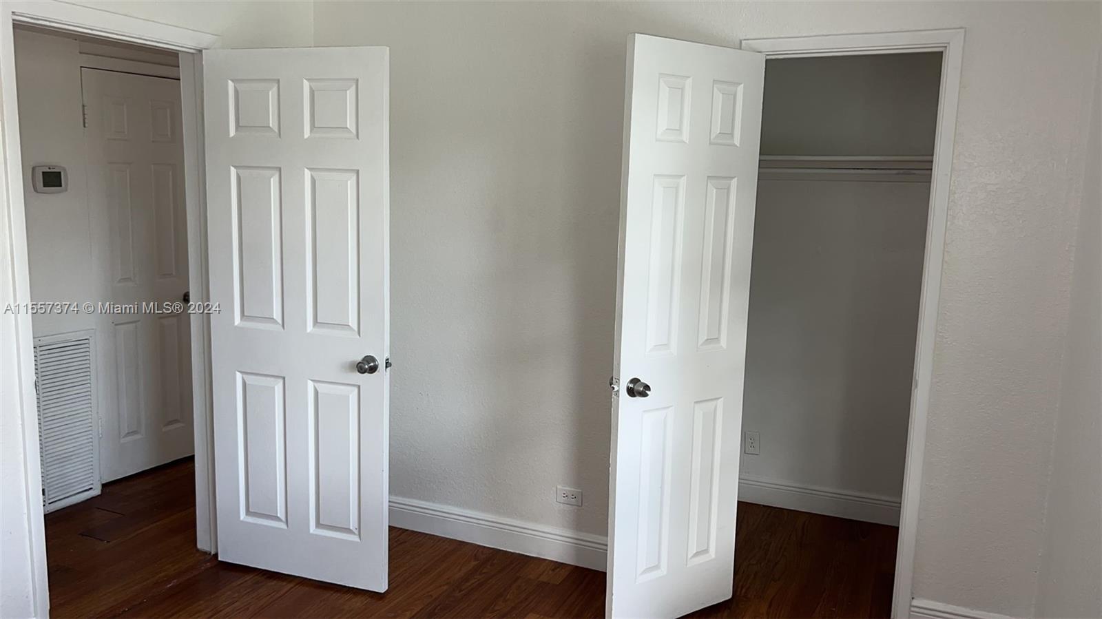 OCEAN BLVD ESTATES SEC A - Residential Lease