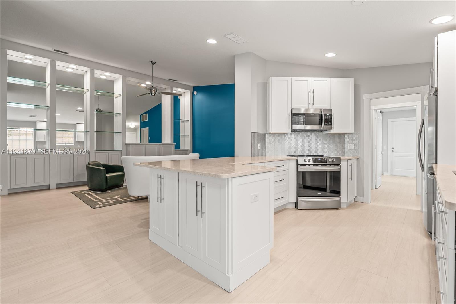 PARKSIDE AT MARTIN DOWNS - Residential