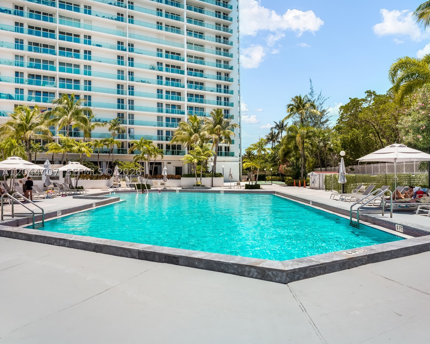 ARLEN HOUSE EAST CONDO - Residential