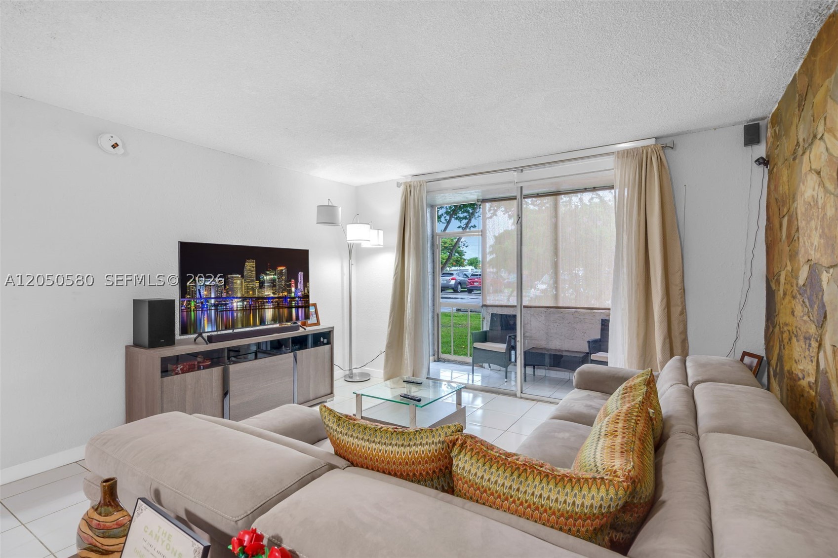 SUMMIT CHASE CONDO - Residential