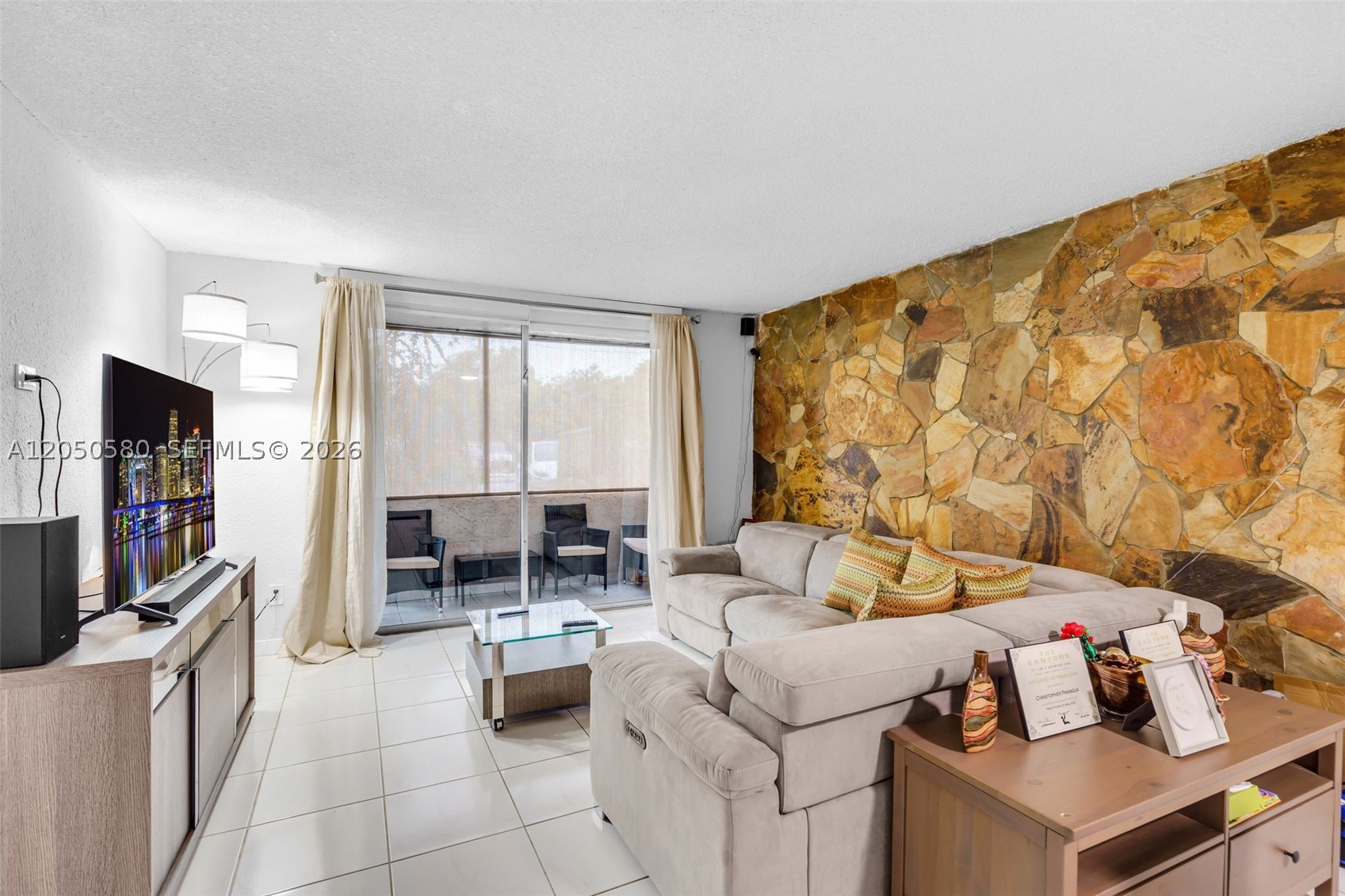 SUMMIT CHASE CONDO - Residential