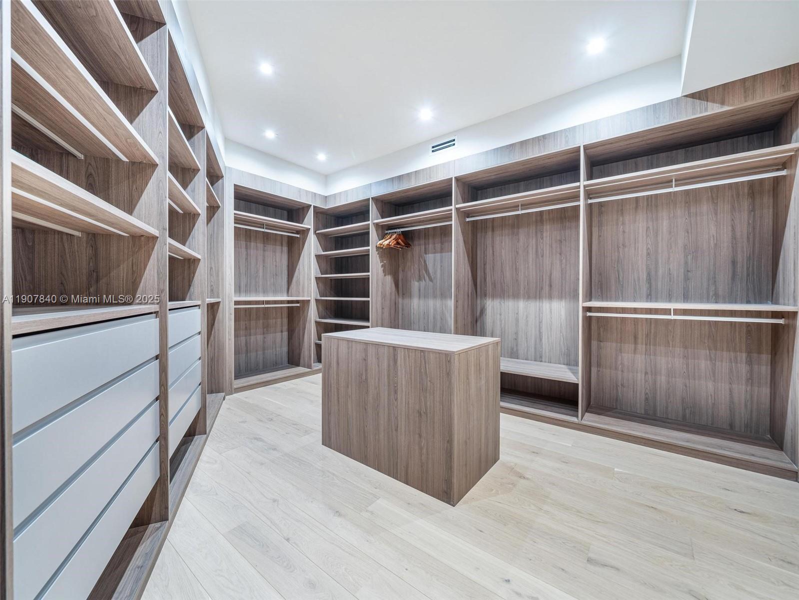 SAN SOUCI ESTATES - Residential