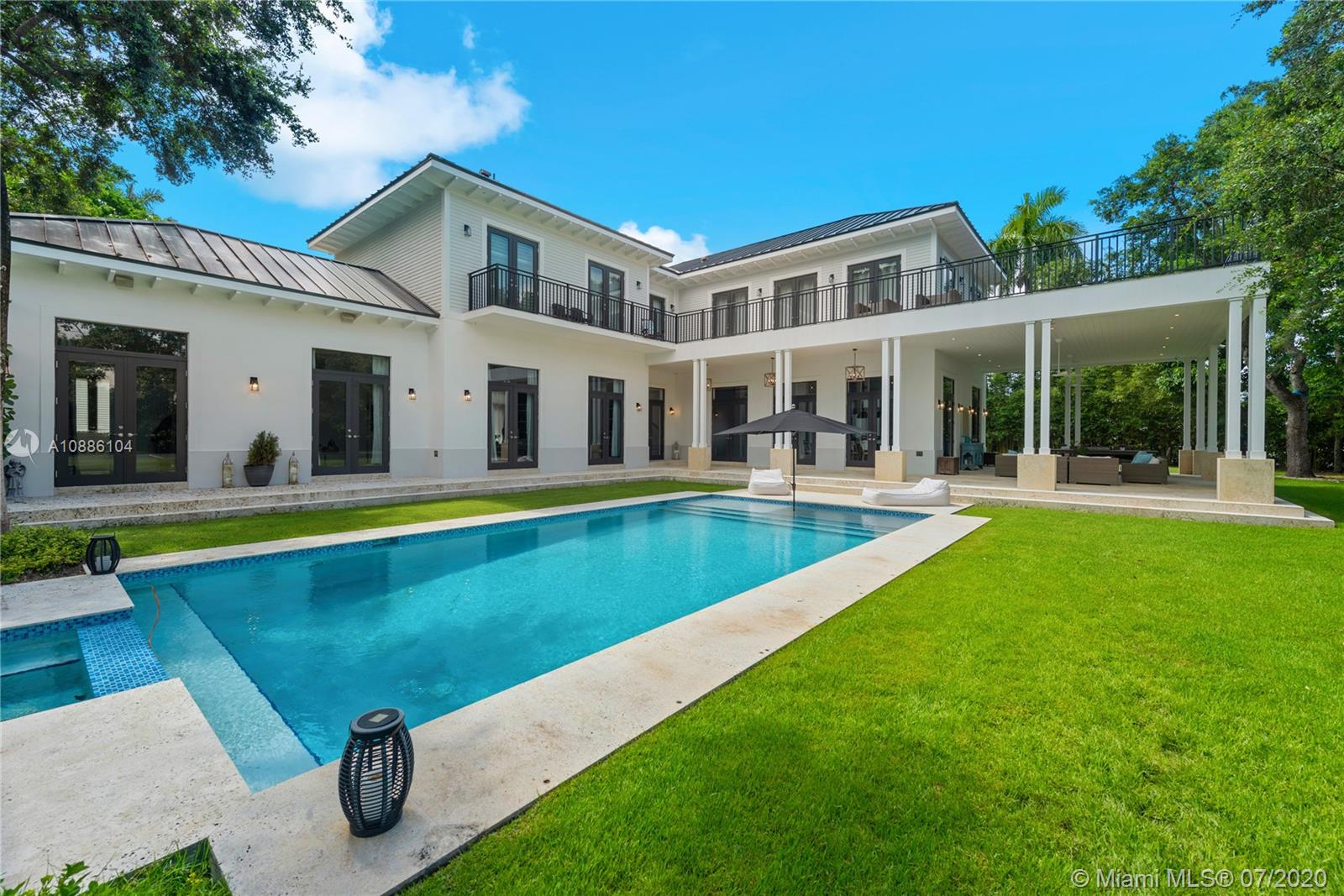 COCOA PLUM HEIGHTS SUB - Residential