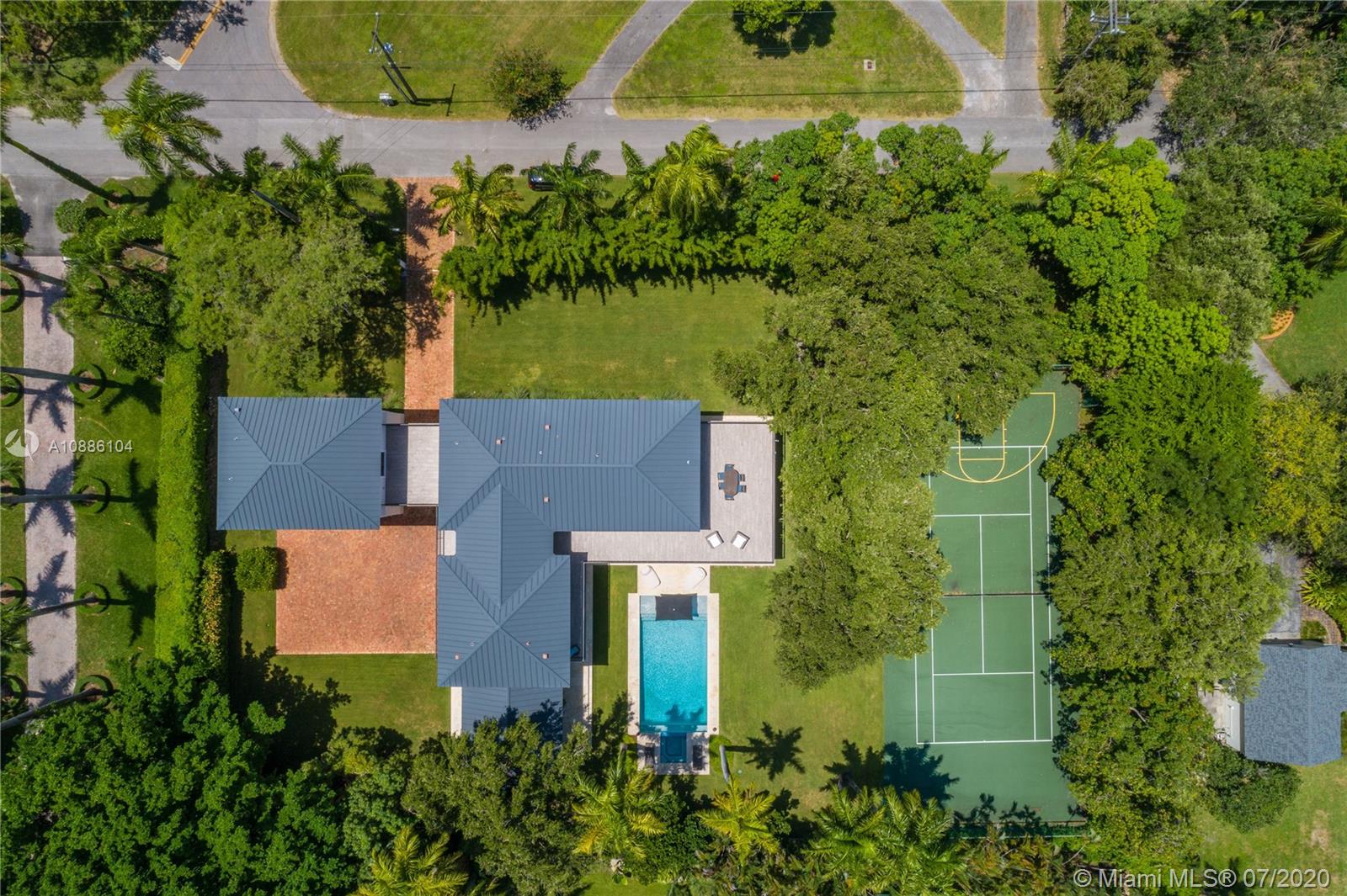 COCOA PLUM HEIGHTS SUB - Residential