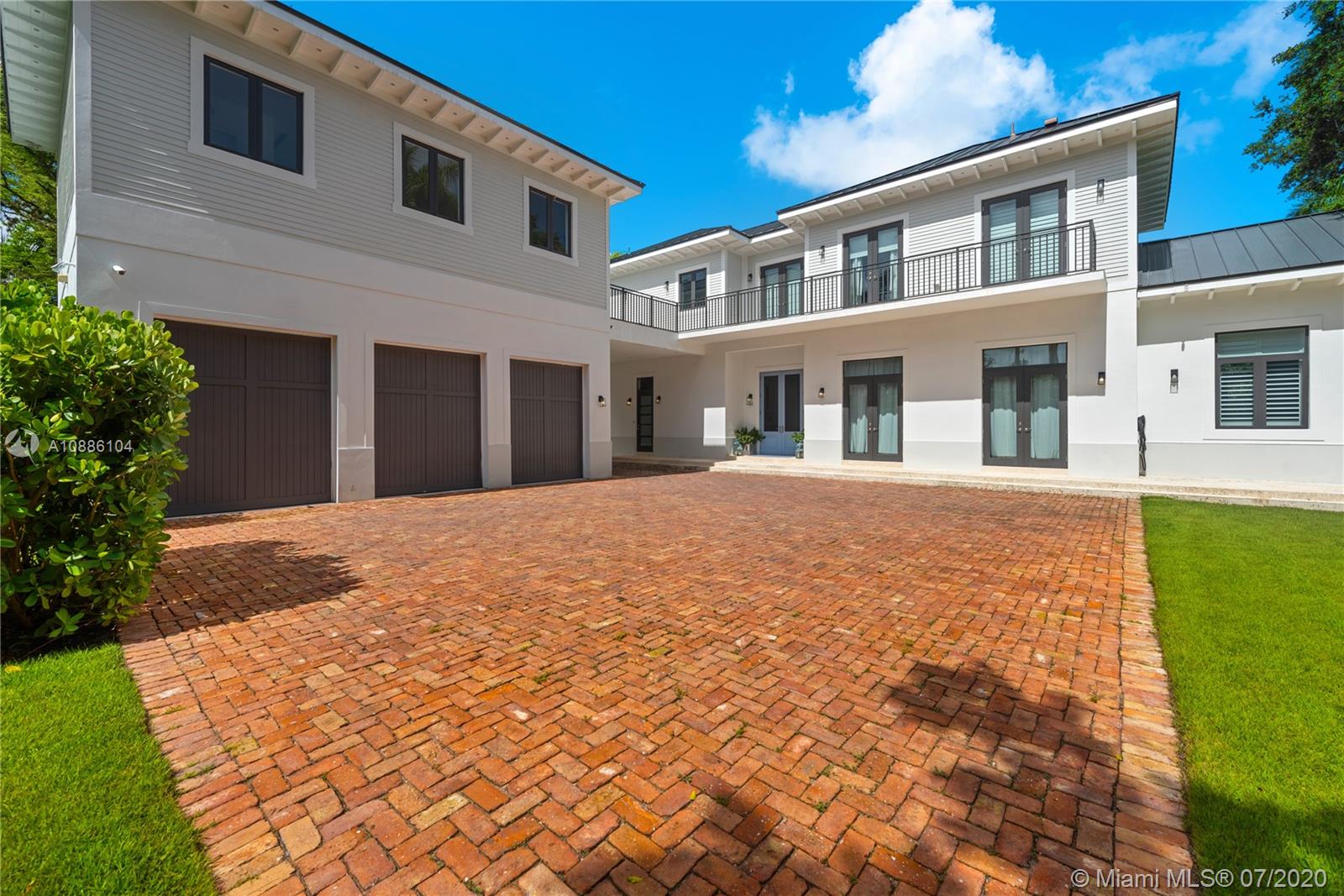 COCOA PLUM HEIGHTS SUB - Residential