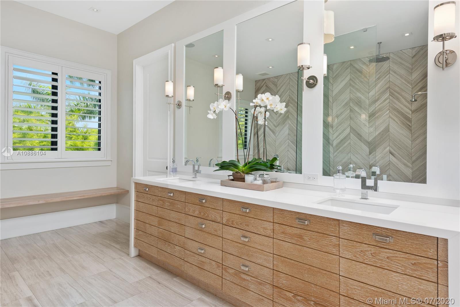 COCOA PLUM HEIGHTS SUB - Residential