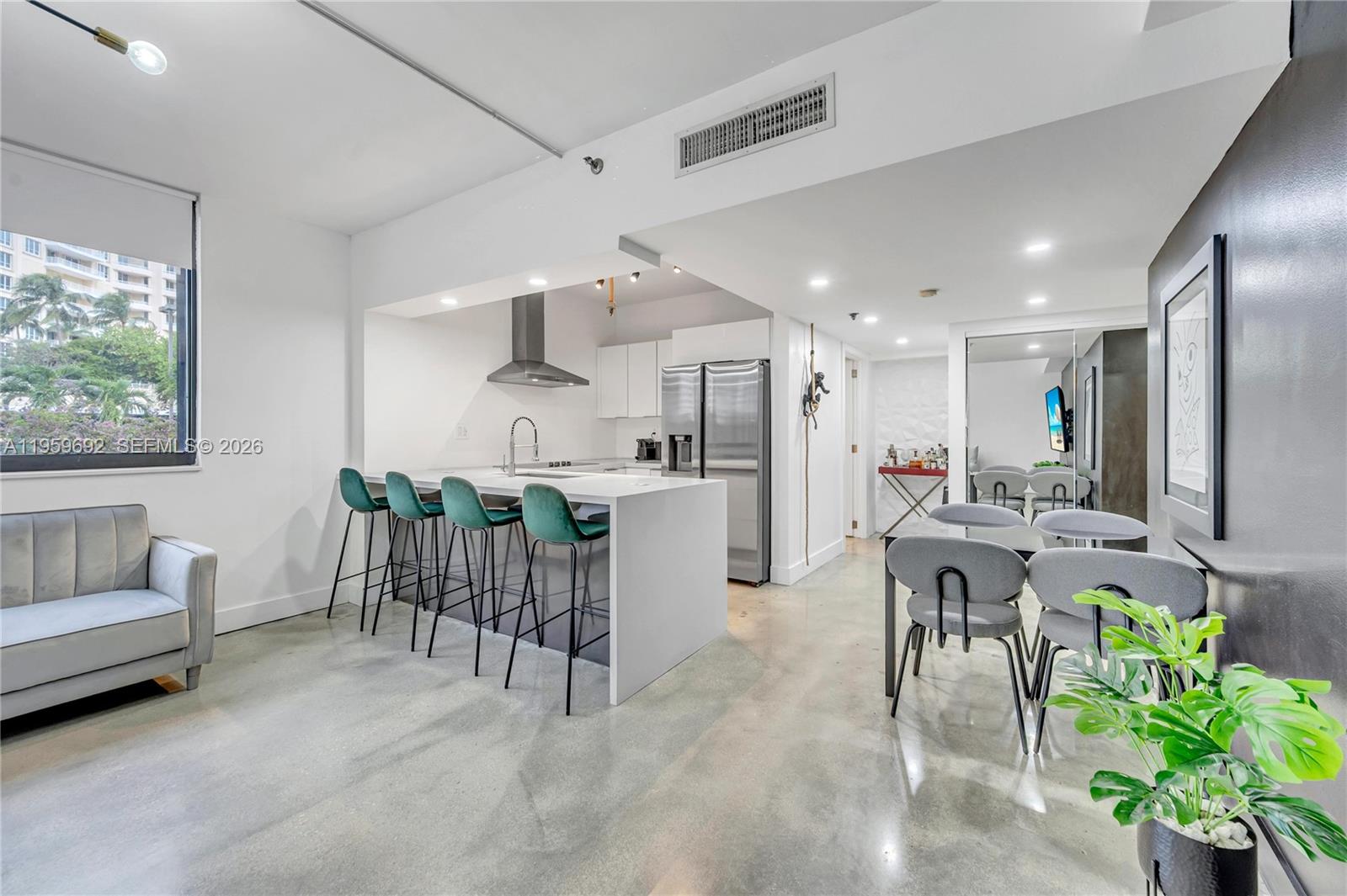 BRICKELL KEY II CONDO - Residential