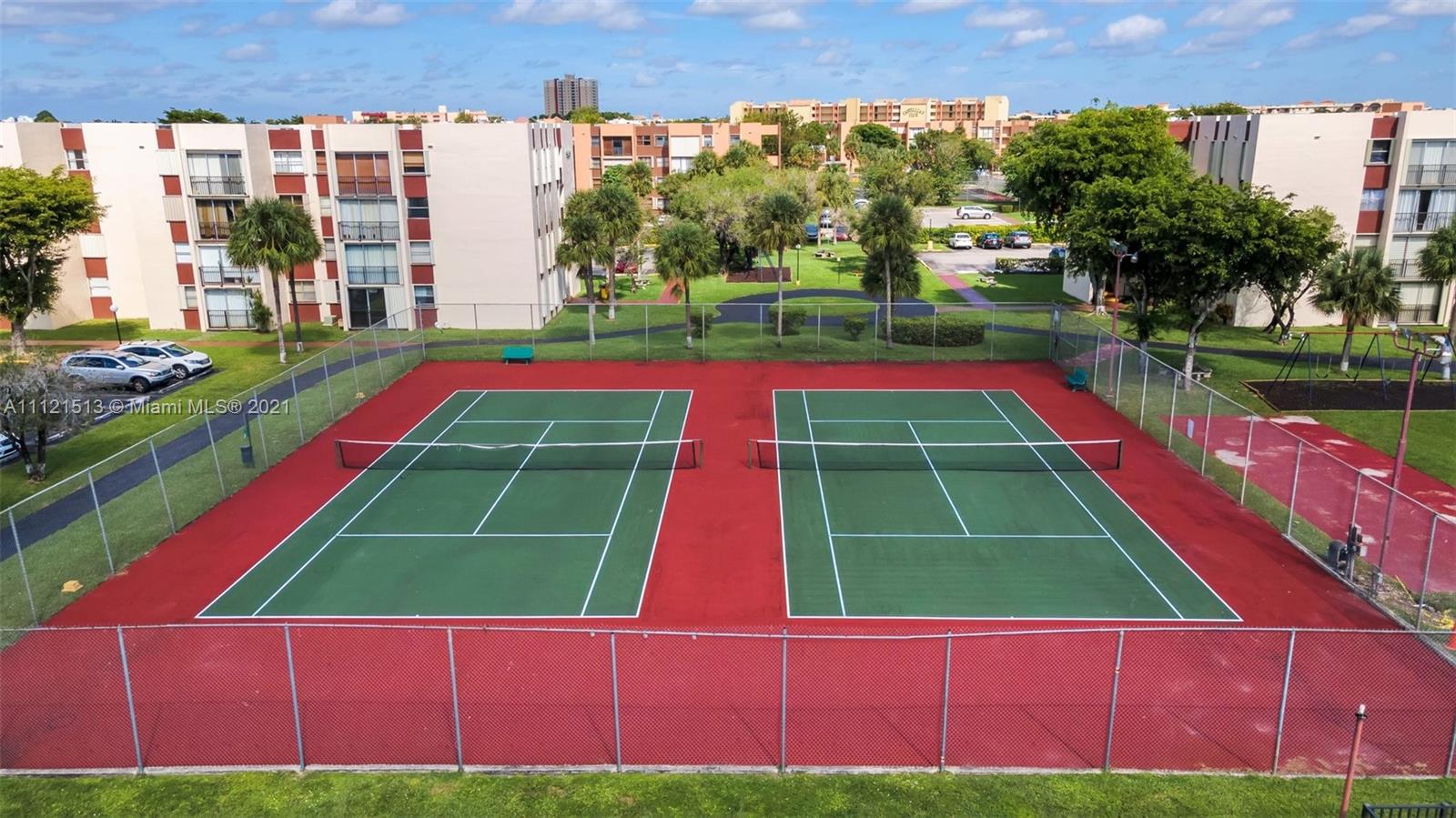 VERSAILLE GARDENS I CONDO - Residential