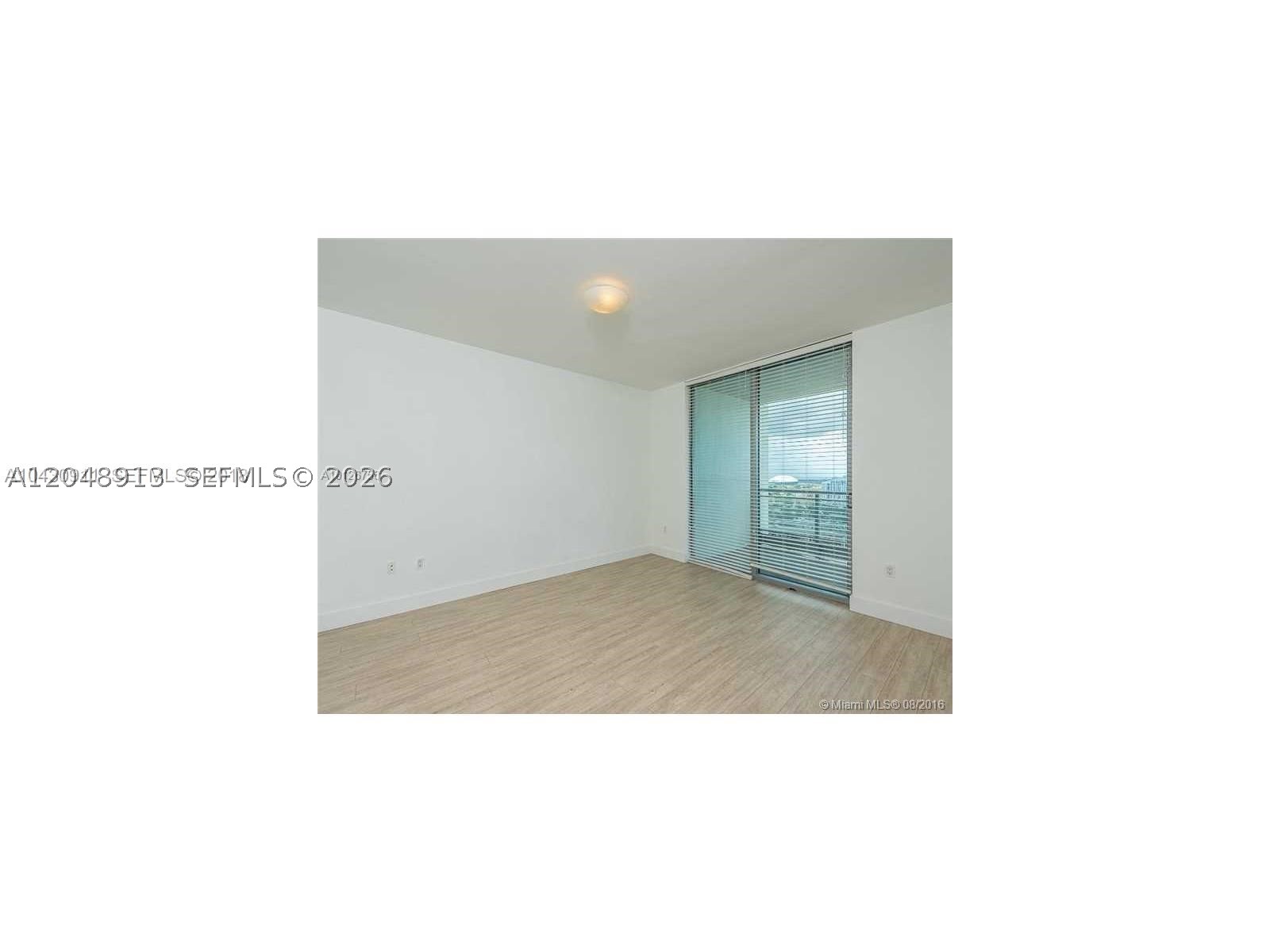 IVY CONDO - Residential