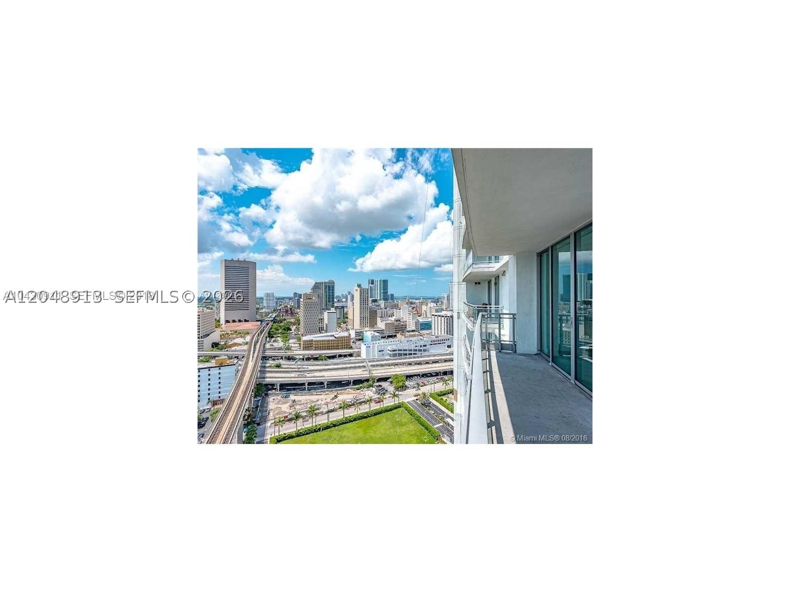 IVY CONDO - Residential