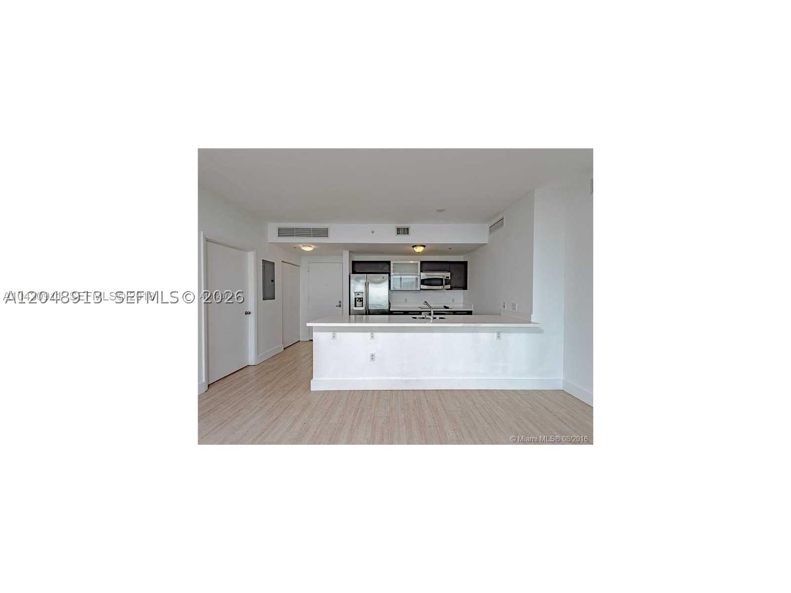 IVY CONDO - Residential