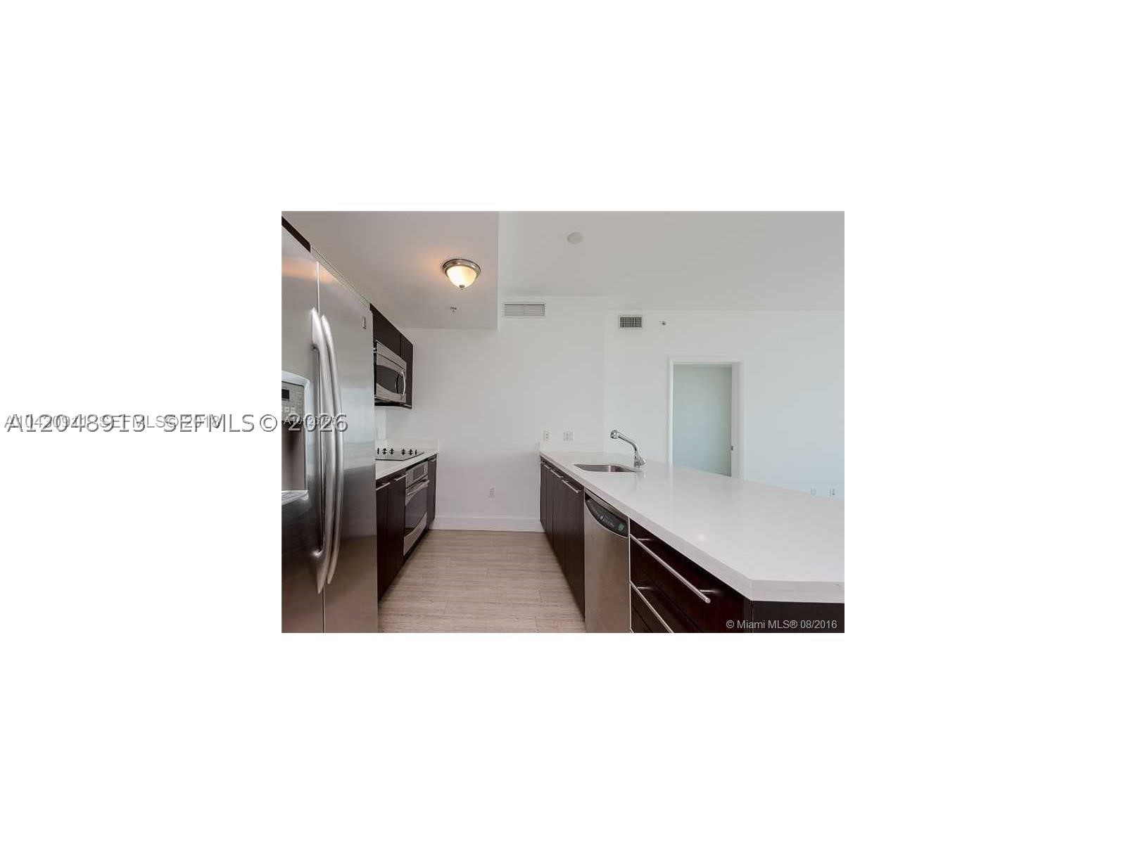 IVY CONDO - Residential