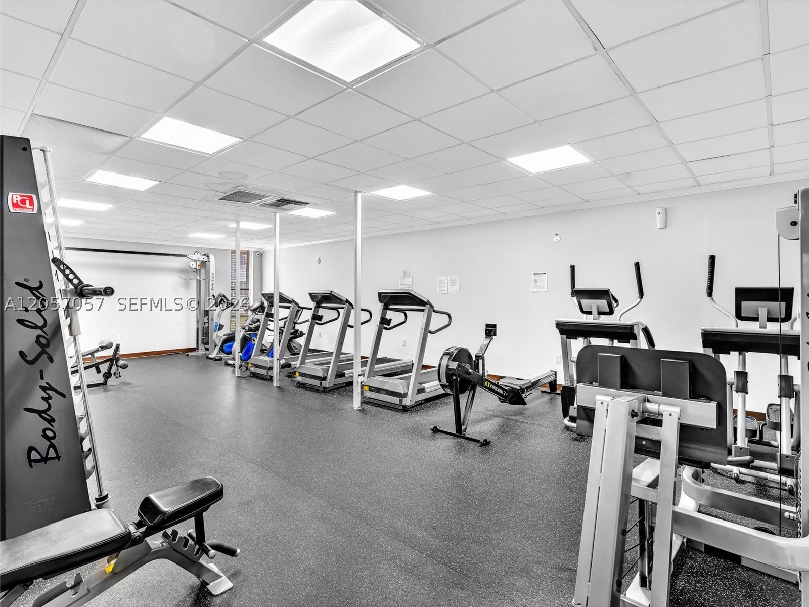 EDEN ISLES CONDO # 4 - Residential