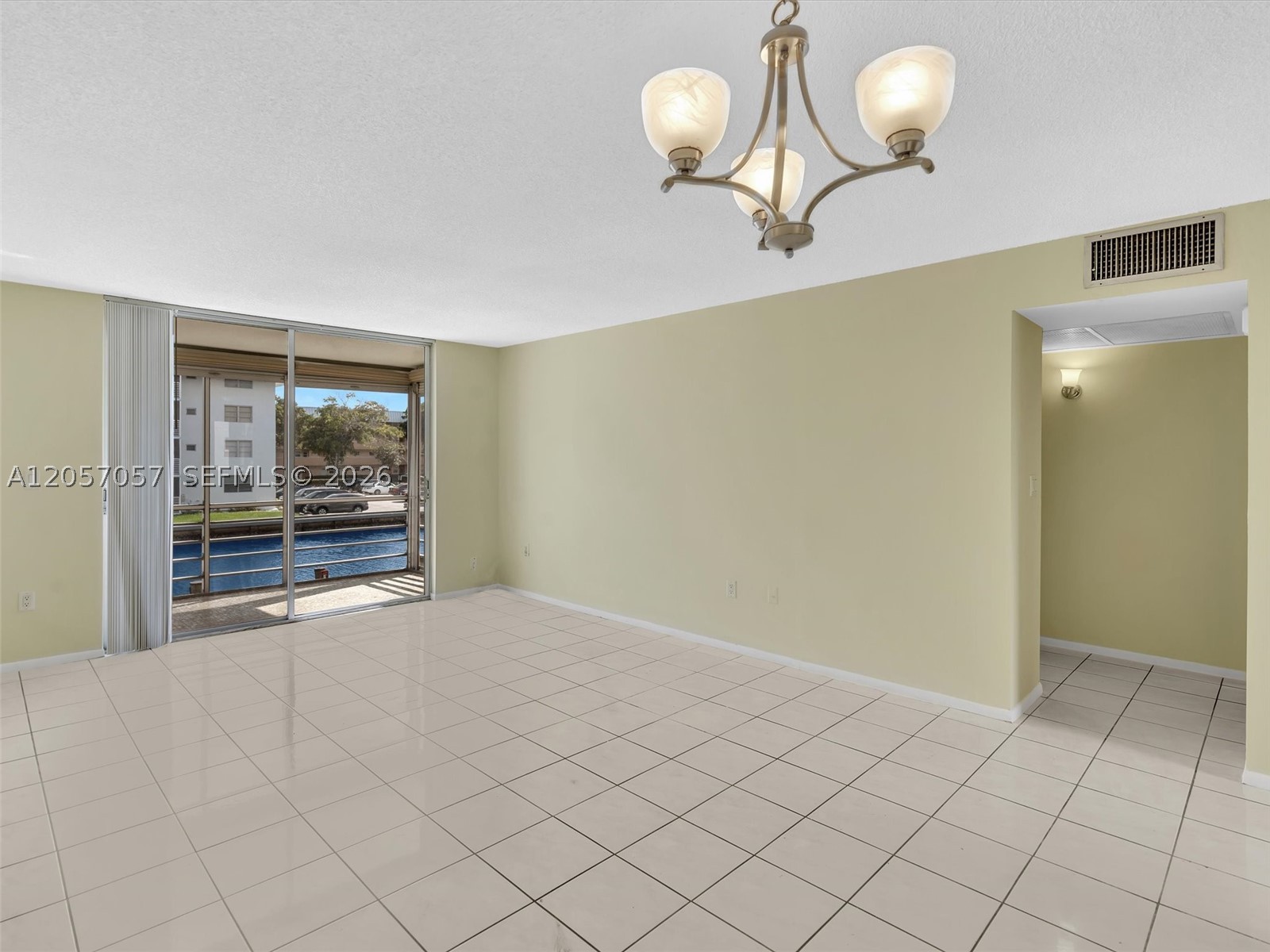 EDEN ISLES CONDO # 4 - Residential