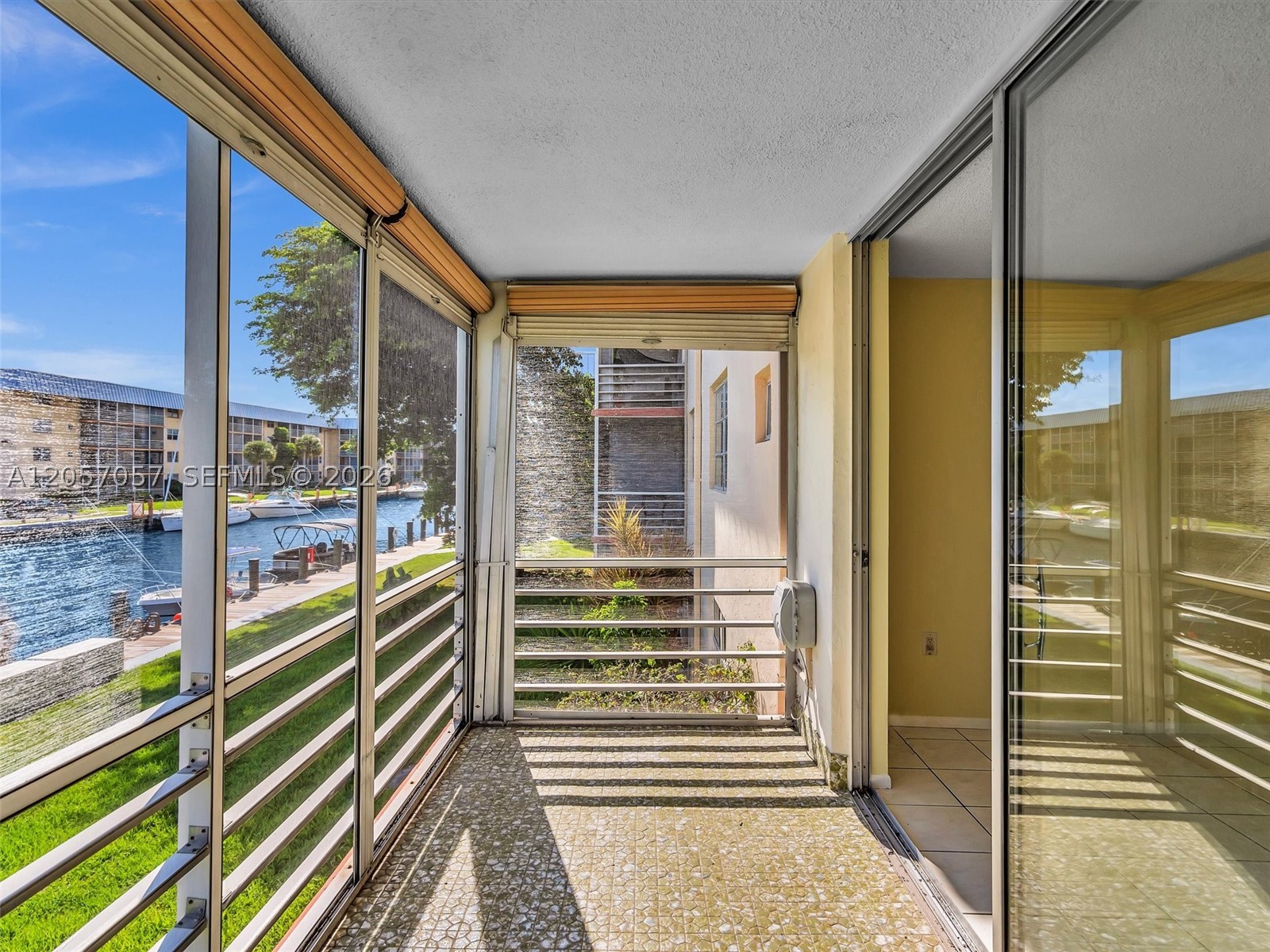 EDEN ISLES CONDO # 4 - Residential