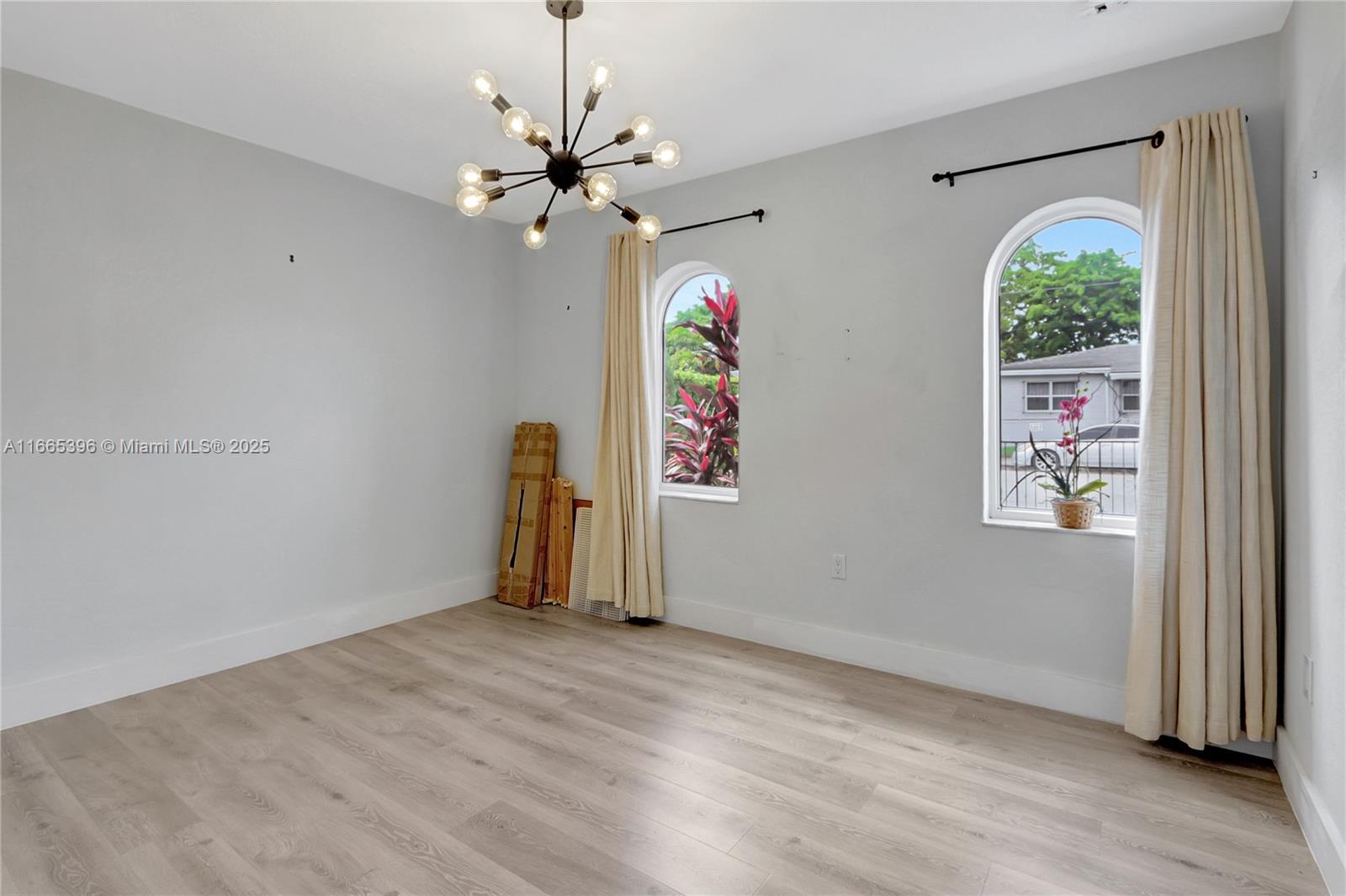 1ST WESTMORELAND ADDN - Residential