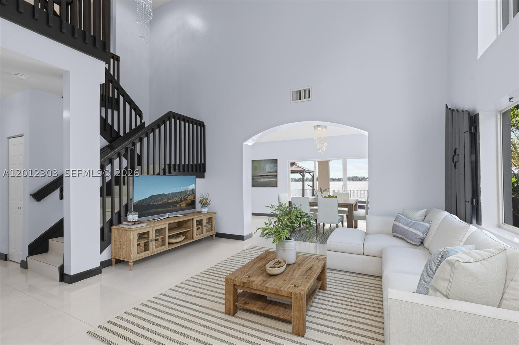 TWIN LAKE SHORES CENTRAL - Residential