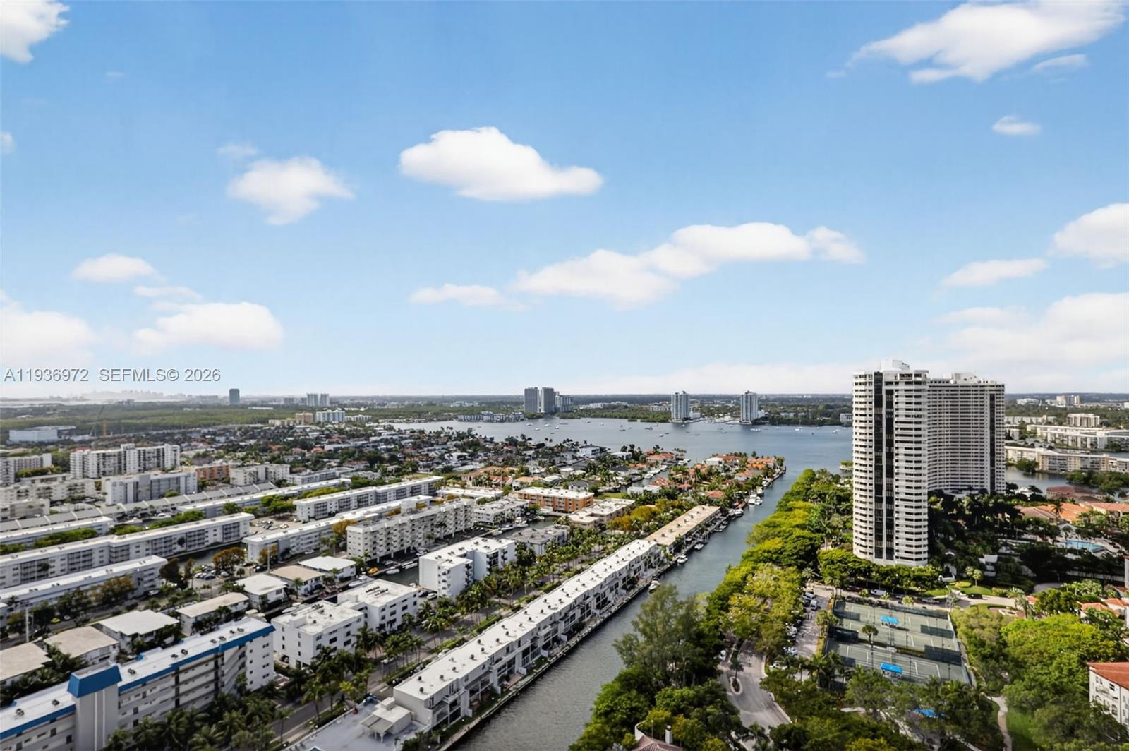 2600 ISL BLVD WILLIAMS IS - Residential