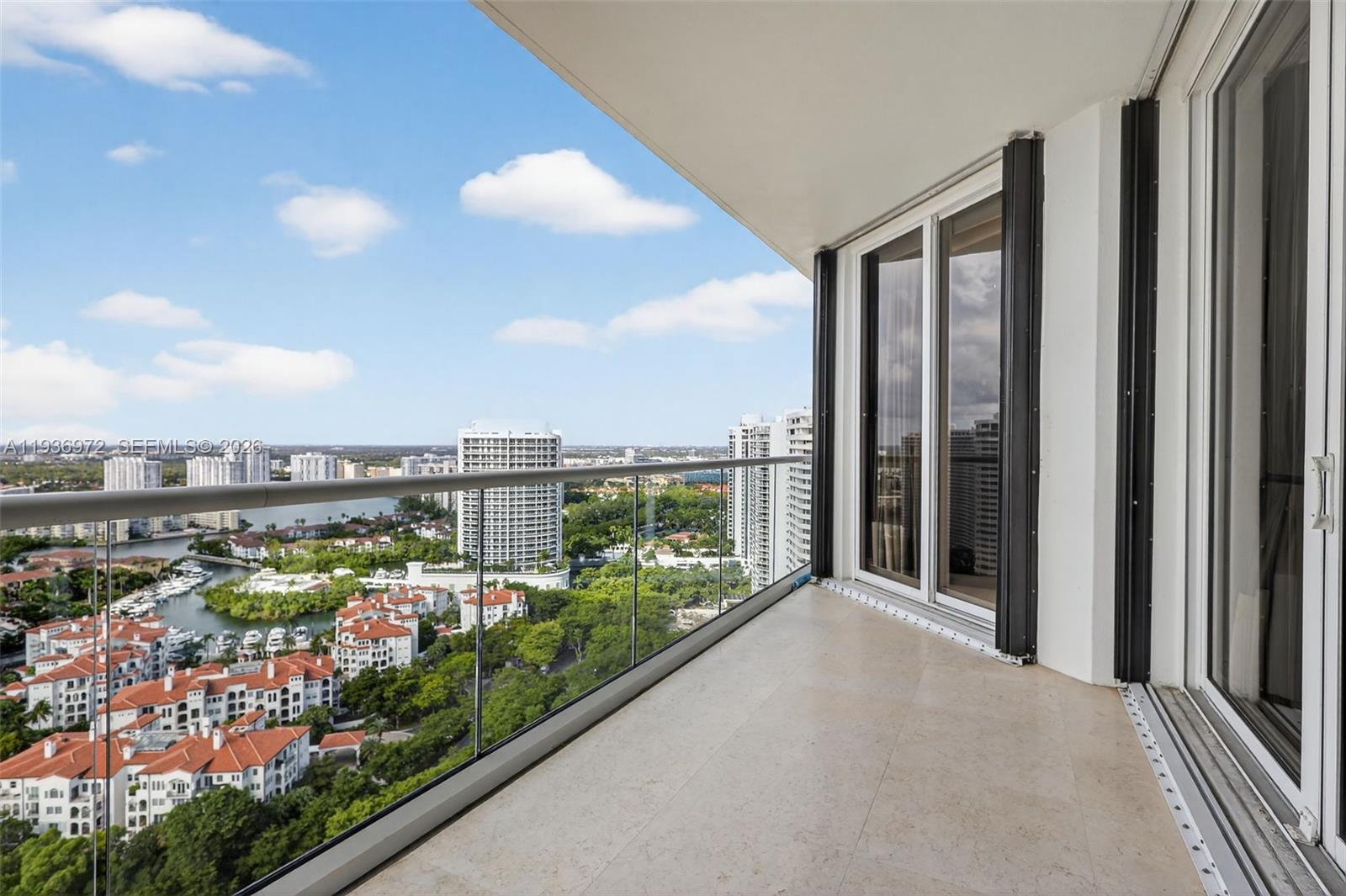2600 ISL BLVD WILLIAMS IS - Residential
