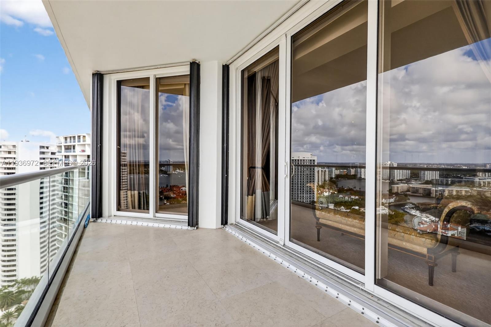 2600 ISL BLVD WILLIAMS IS - Residential