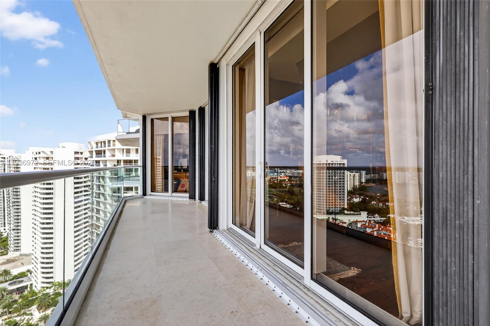 2600 ISL BLVD WILLIAMS IS - Residential