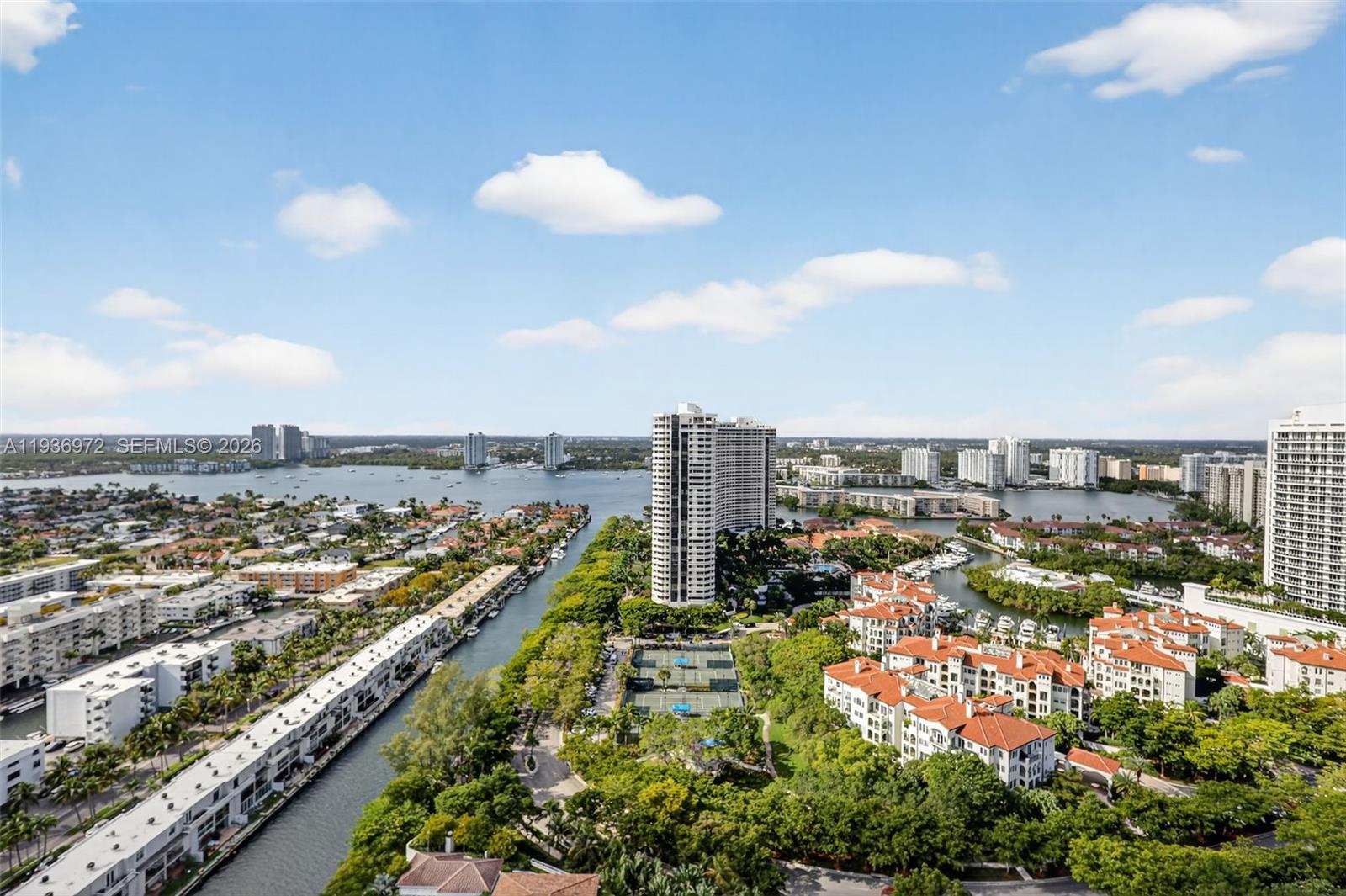 2600 ISL BLVD WILLIAMS IS - Residential